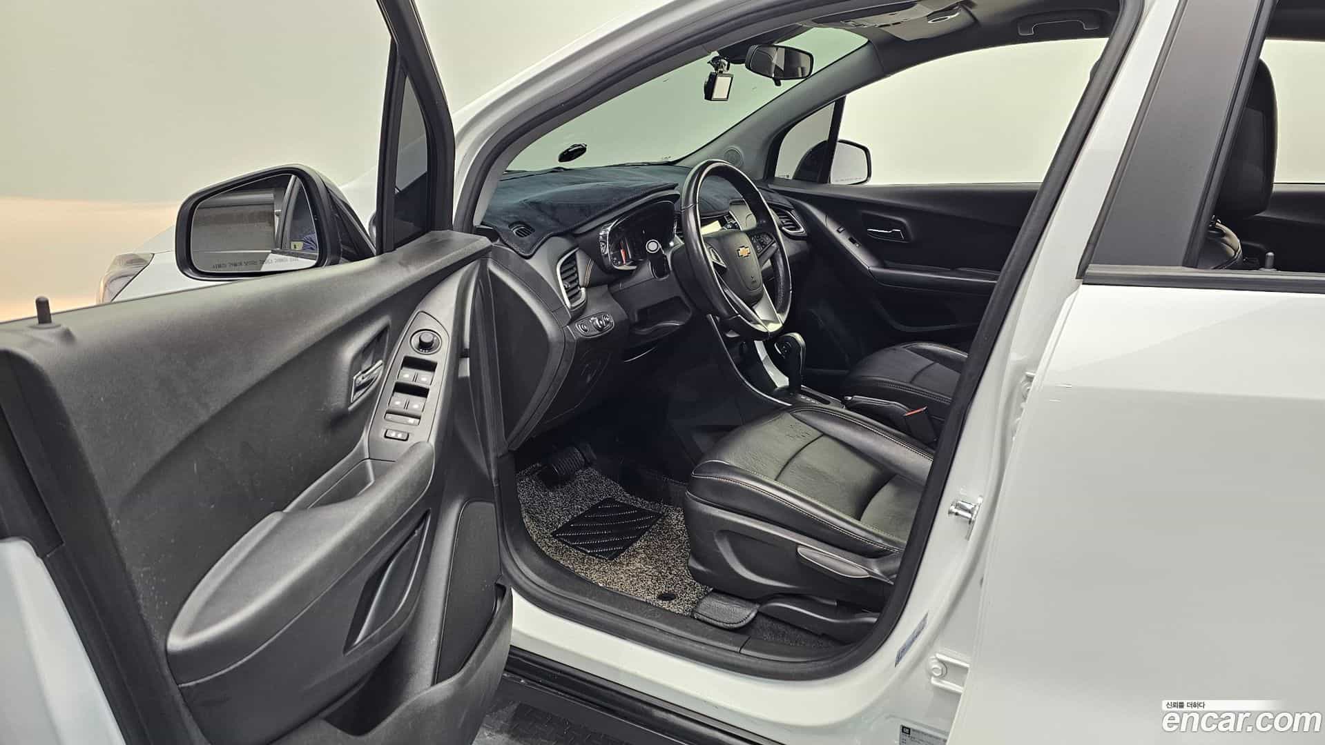 Trax ChevroletGMDaewoo 2019.1-INNER-010