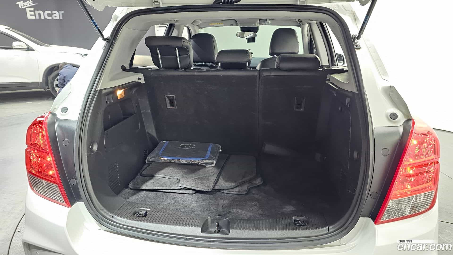 Trax ChevroletGMDaewoo 2019.1-OPTION-024