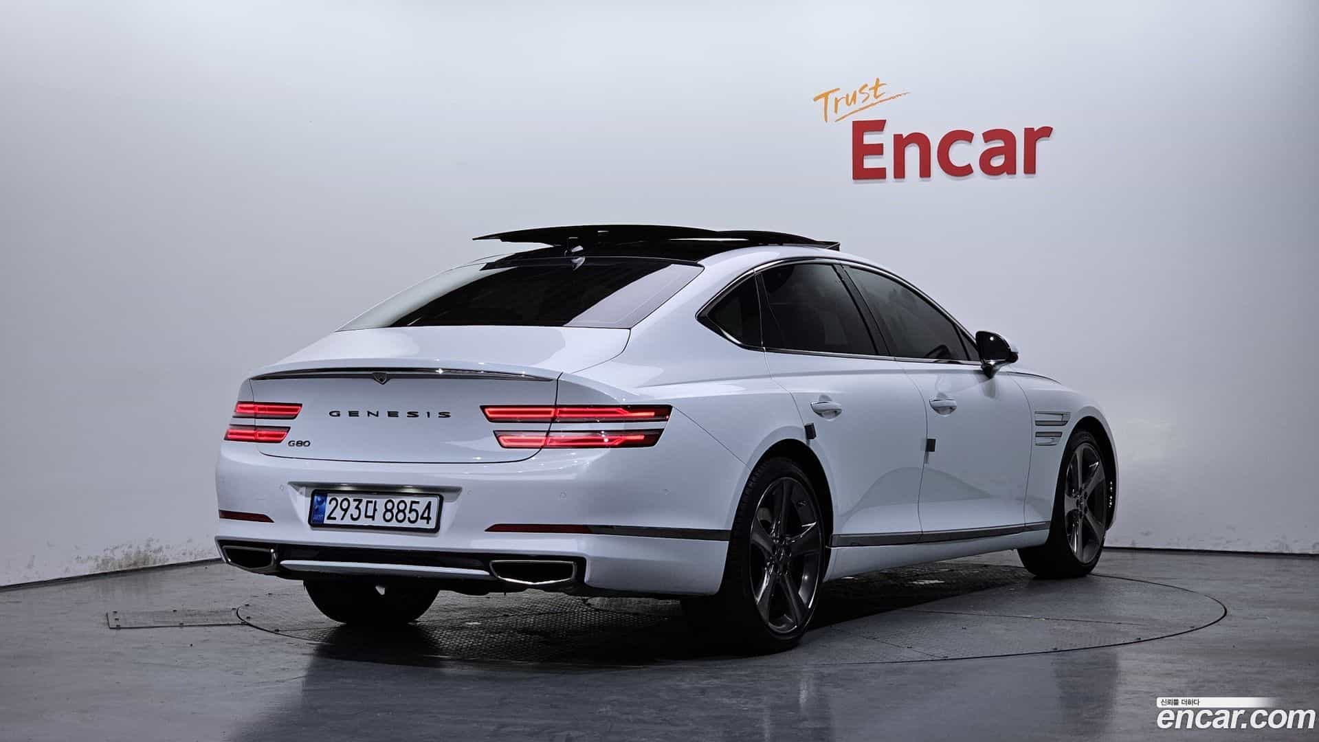 G80 Genesis 2021.11-OUTER-002
