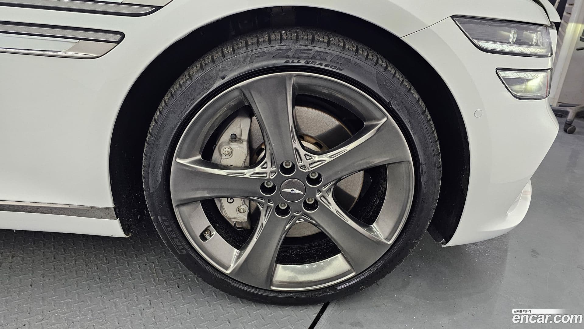 Main__Slider__Photo:G80 Genesis 2021.11-4