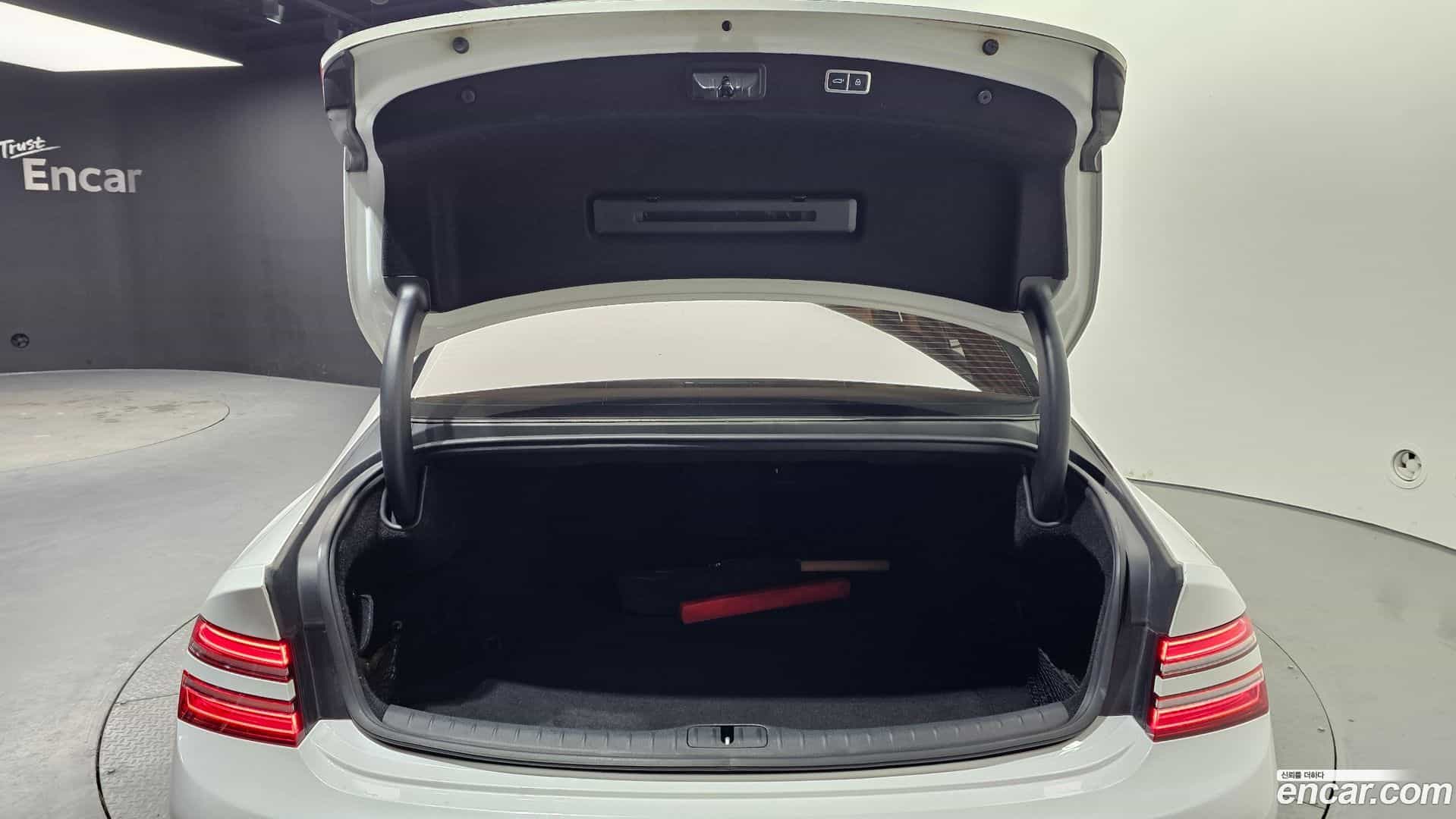 G80 Genesis 2021.11-OPTION-024