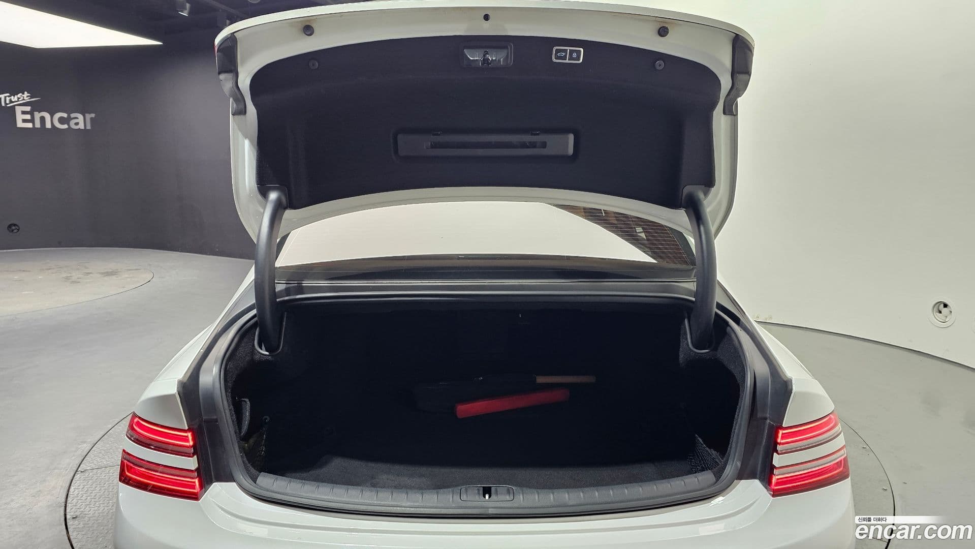 Main__Slider__Photo:G80 Genesis 2021.11-19