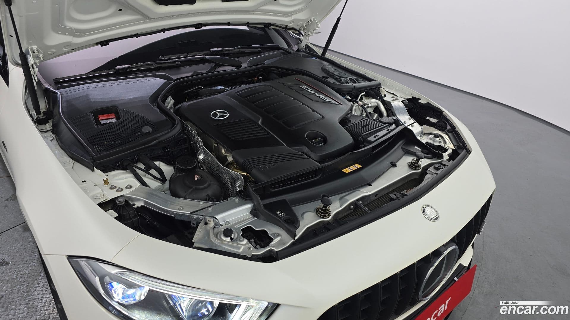 Main__Slider__Photo:CLS-Class Mercedes-Benz 2023.9-5