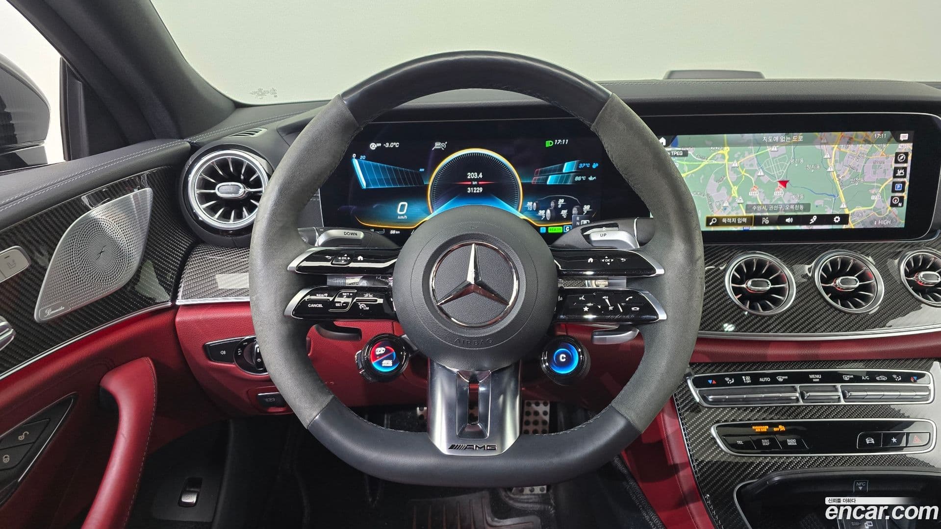 Main__Slider__Photo:CLS-Class Mercedes-Benz 2023.9-12