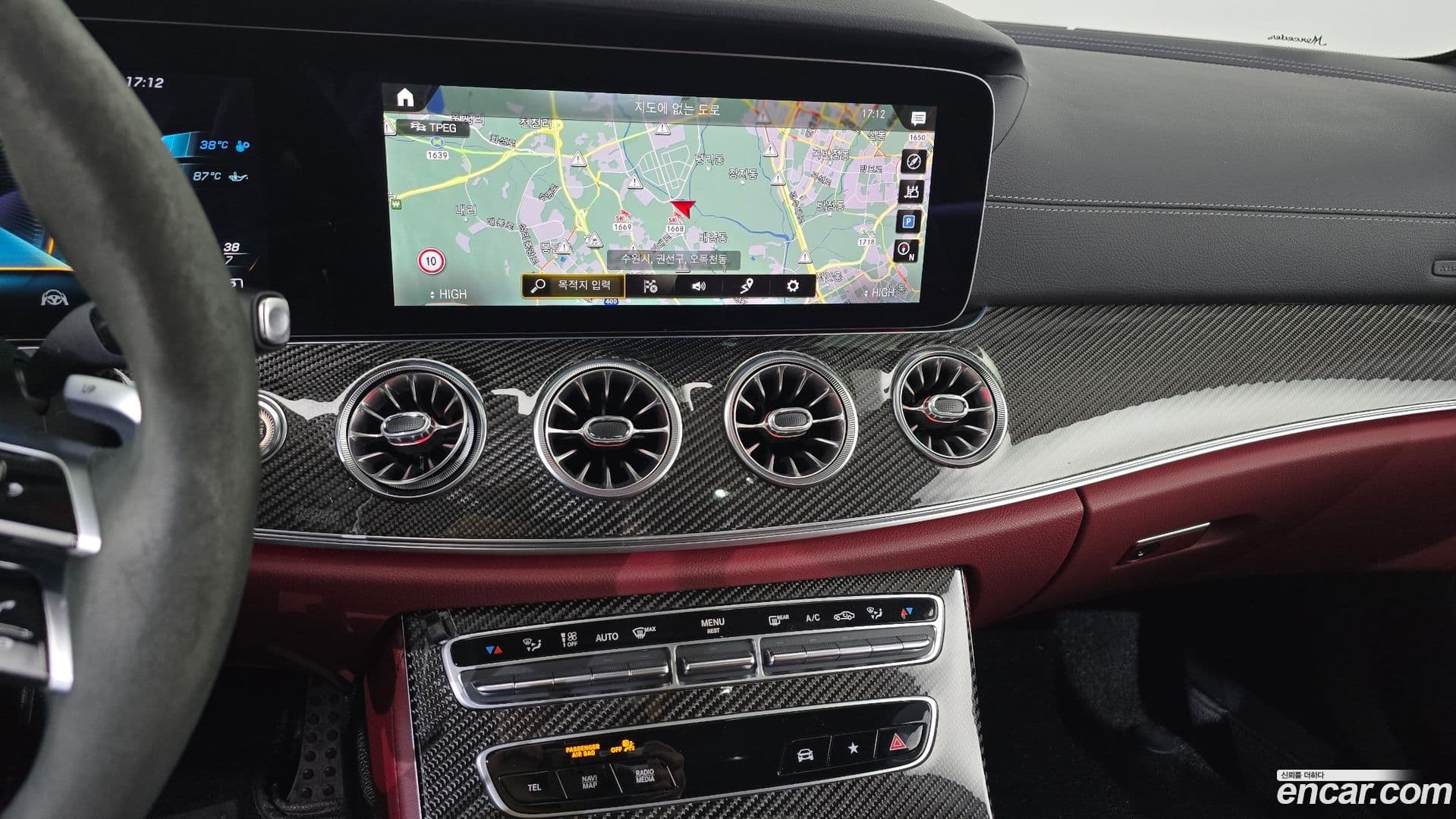 Main__Slider__Photo:CLS-Class Mercedes-Benz 2023.9-13