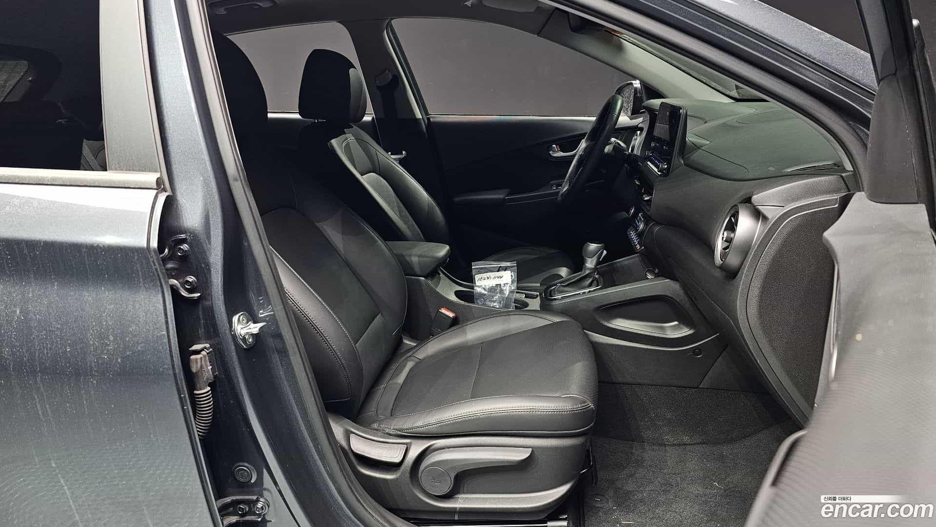 Kona Hyundai 2020.11-INNER-010