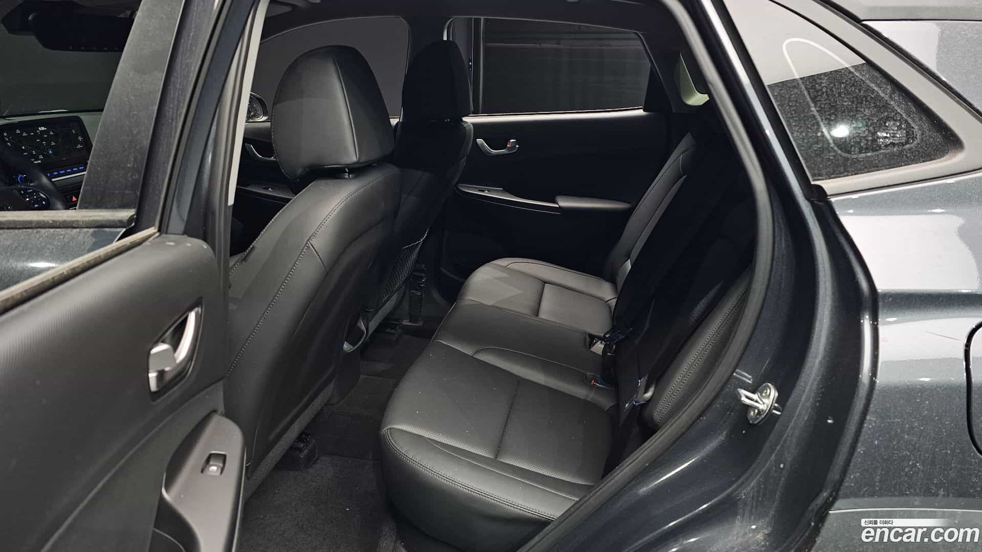 Kona Hyundai 2020.11-OPTION-016