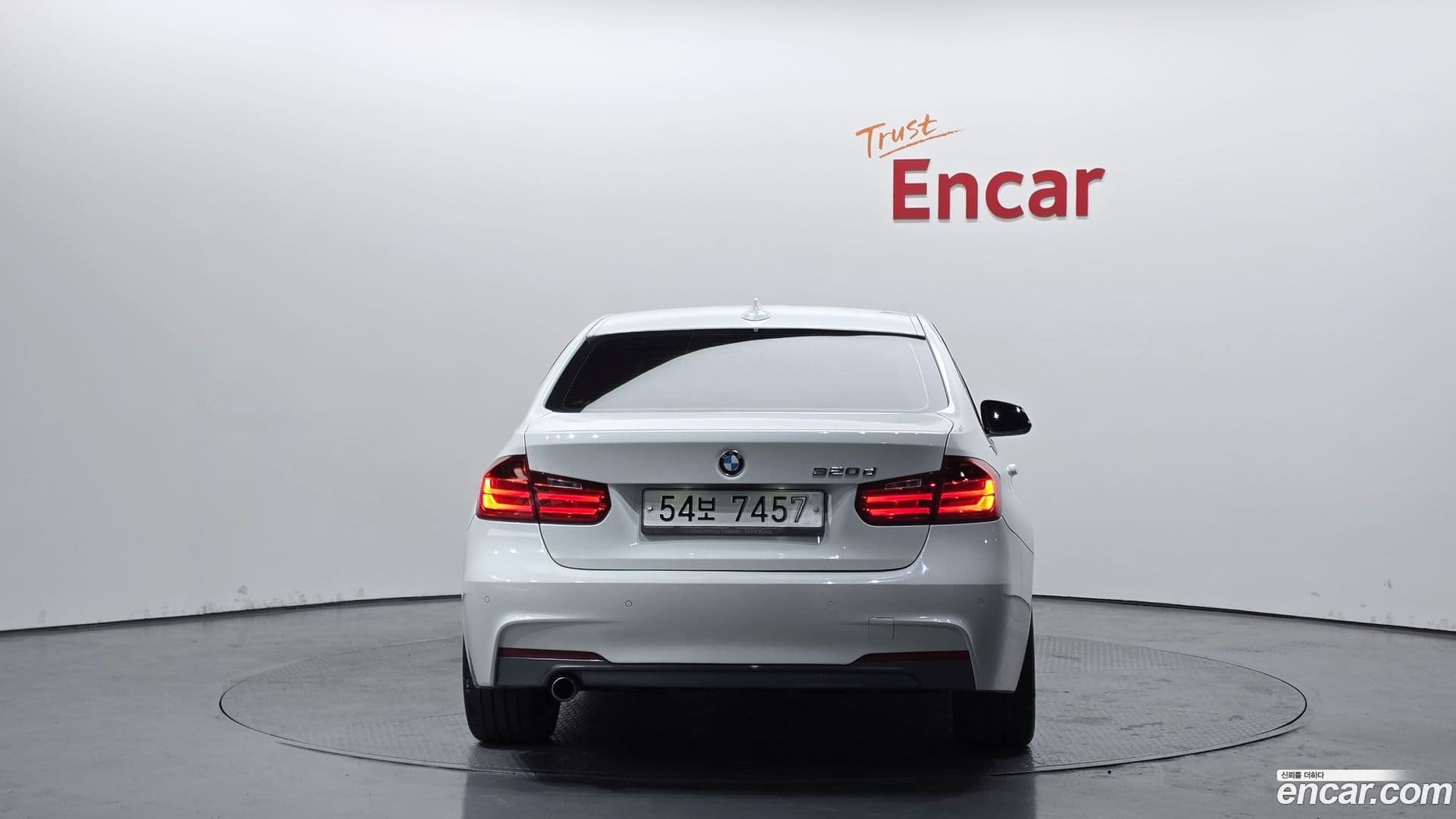 Main__Slider__Photo:3-Series BMW 2015.7-3