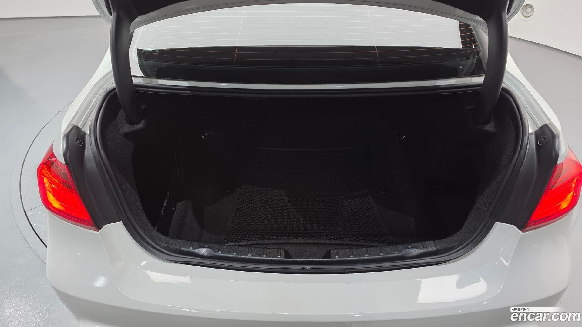 Main__Slider__Photo:3-Series BMW 2015.7-19