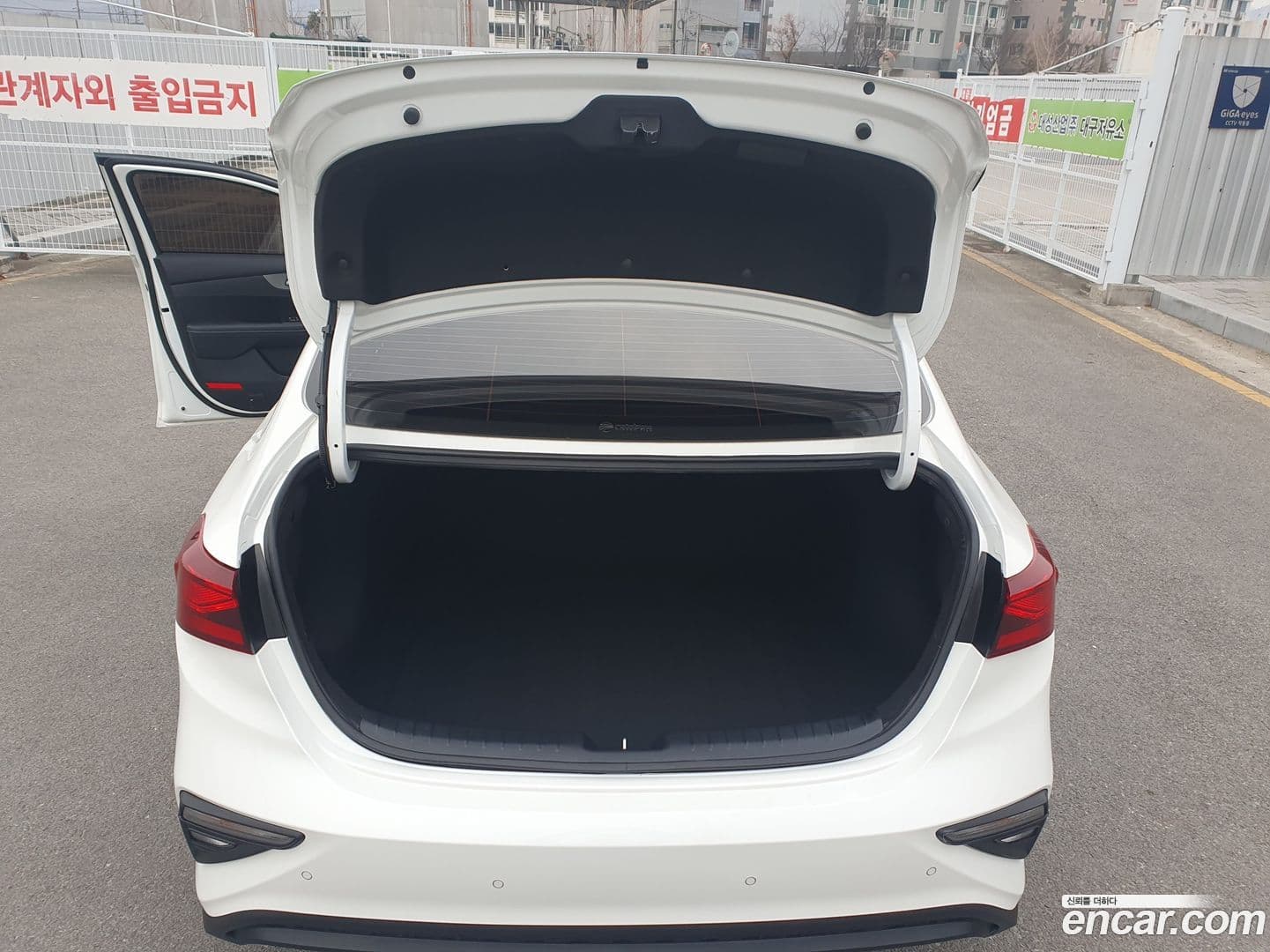 Main__Slider__Photo:K3 Kia 2021.3-15