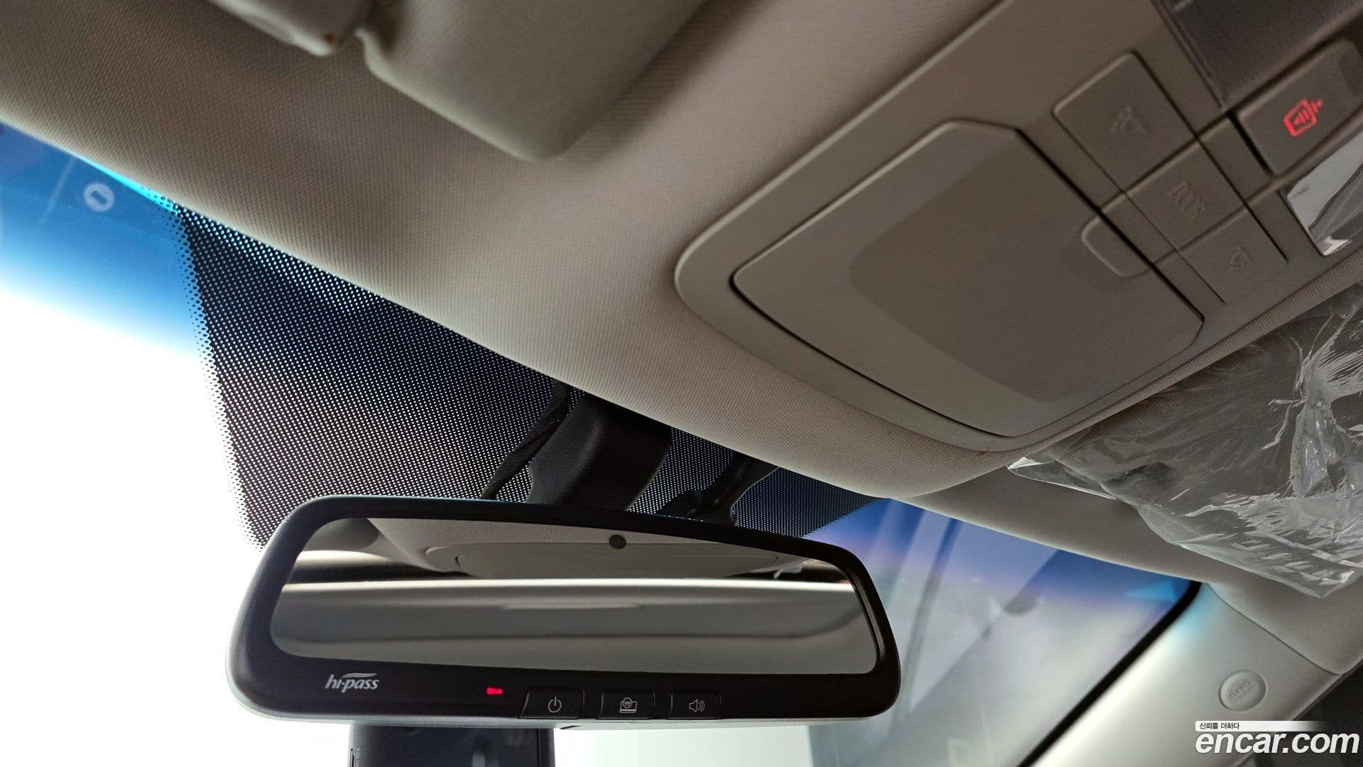 Main__Slider__Photo:TIBOLI KG_Mobility_Ssangyong 2017.3-16