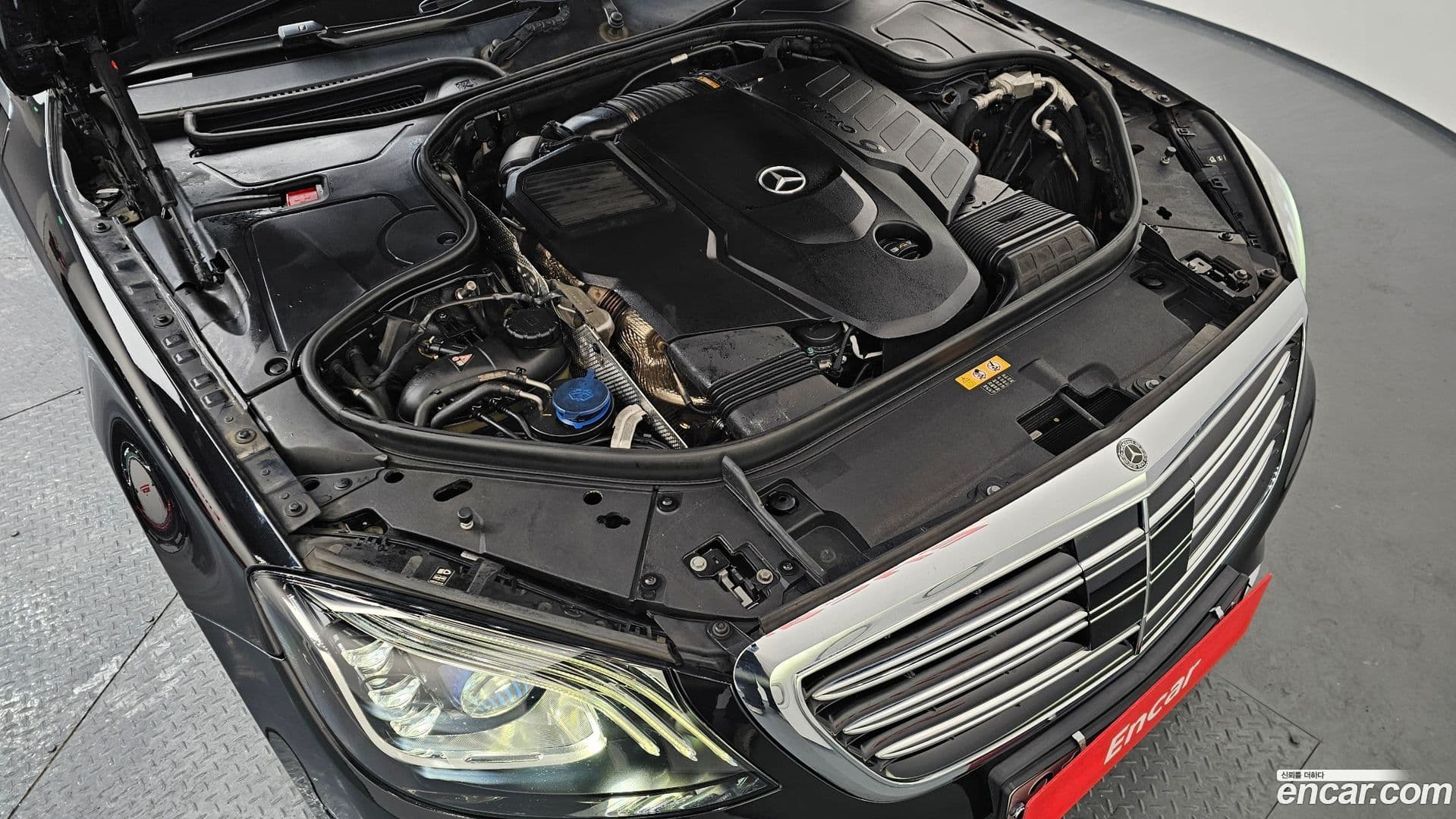 Main__Slider__Photo:S-Class Mercedes-Benz 2018.6-5