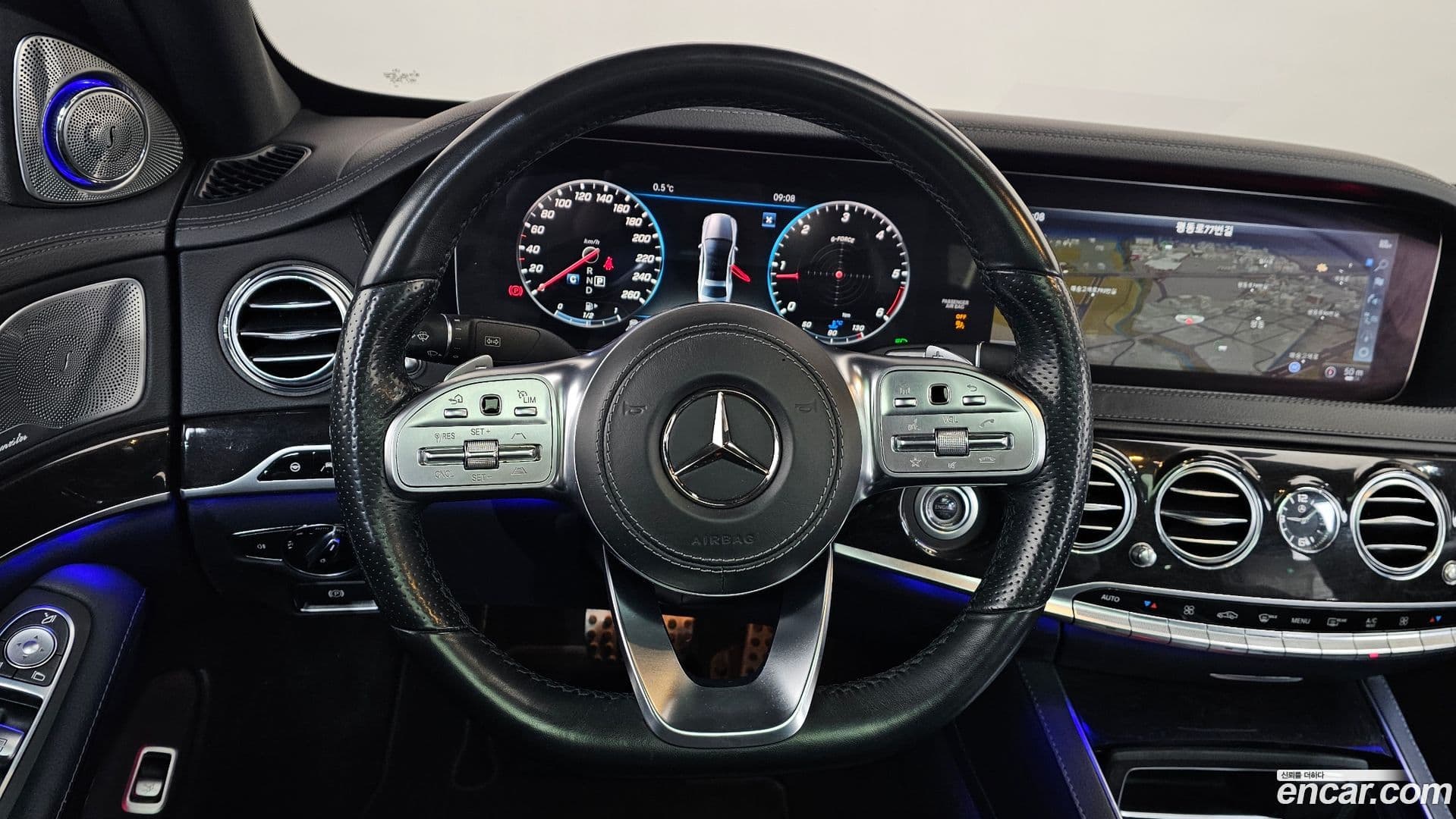 Main__Slider__Photo:S-Class Mercedes-Benz 2018.6-12