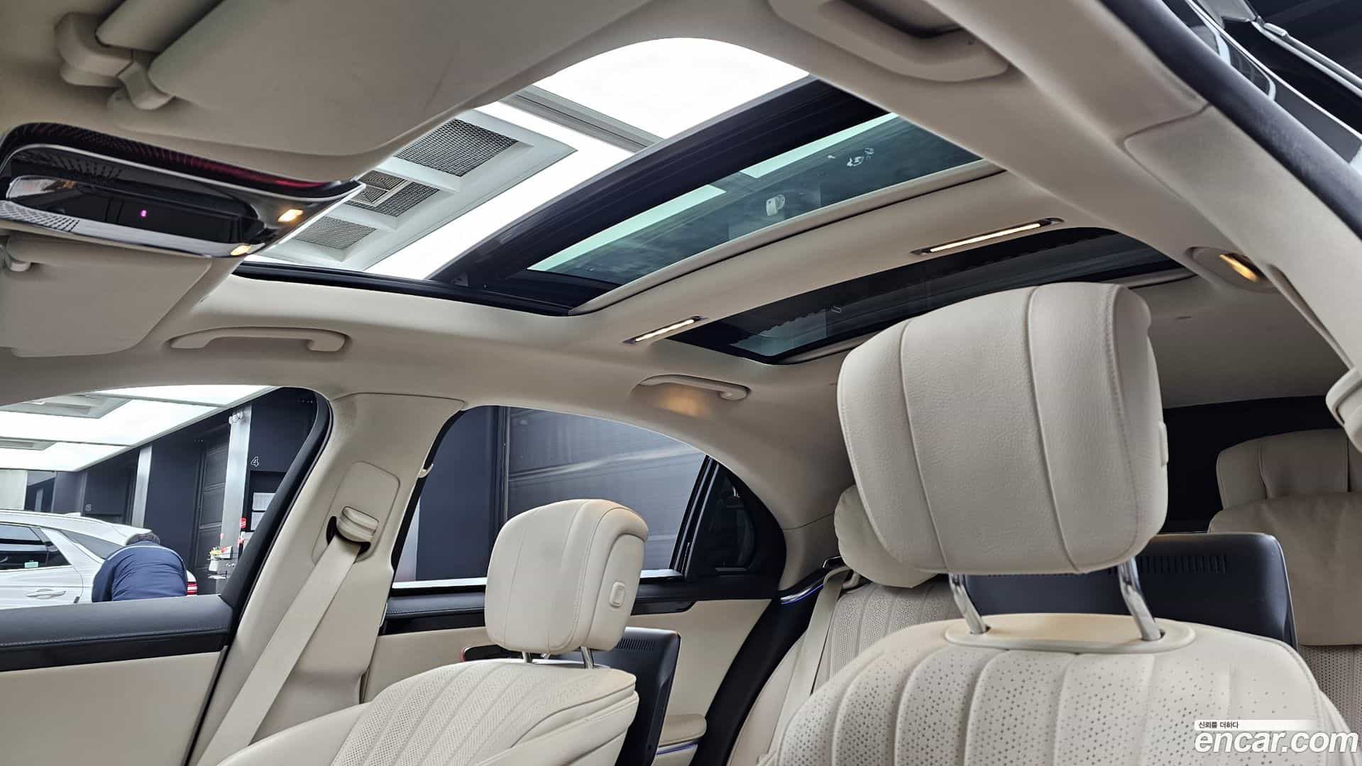 S-Class Mercedes-Benz 2022.5-OPTION-023