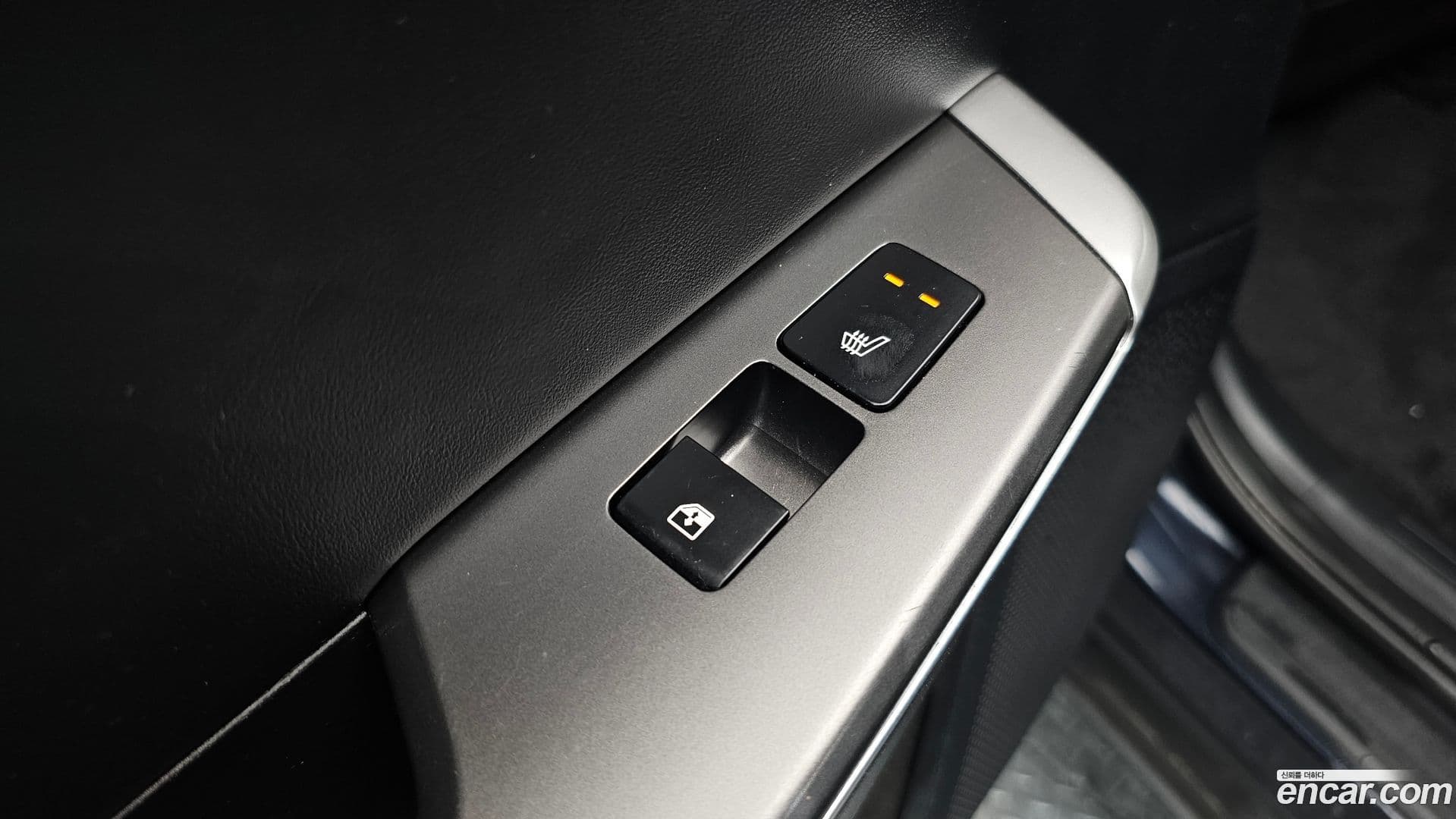 Main__Slider__Photo:EV6 Kia 2022.0-18