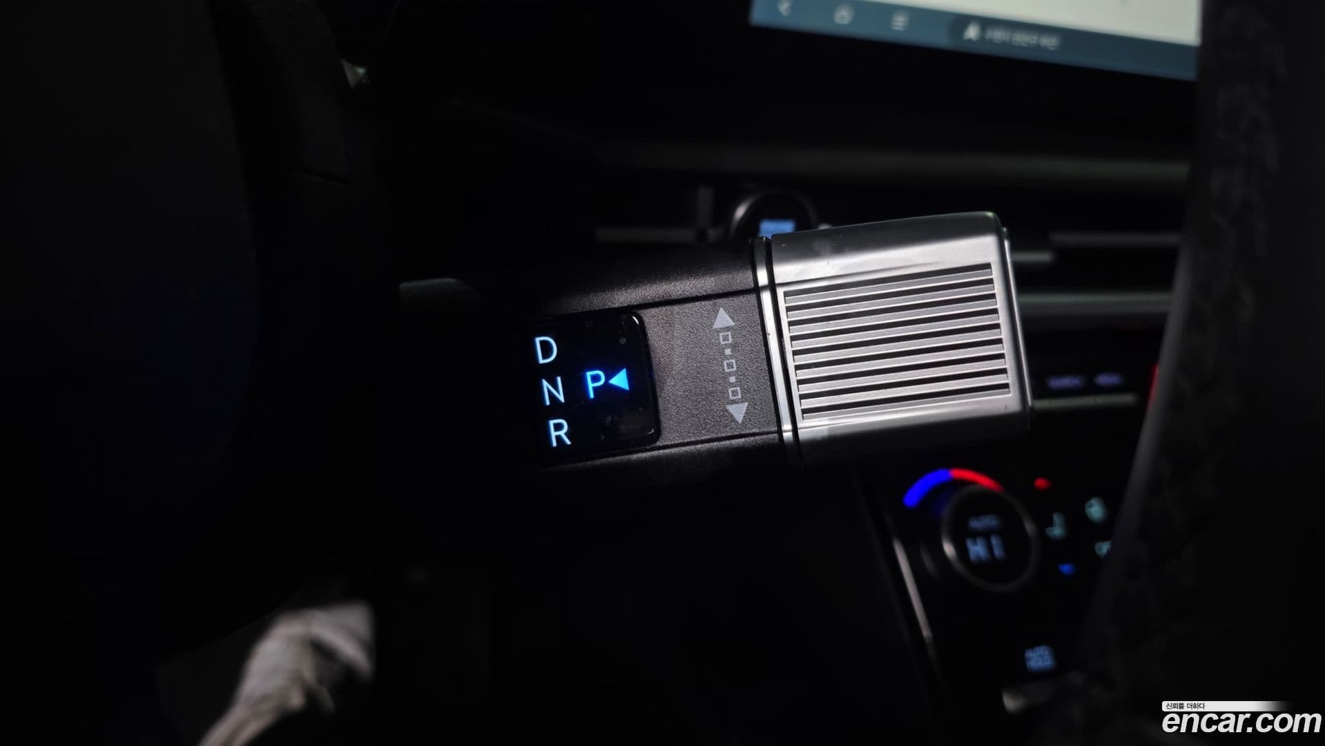 Main__Slider__Photo:Santafe Hyundai 2024.6-8