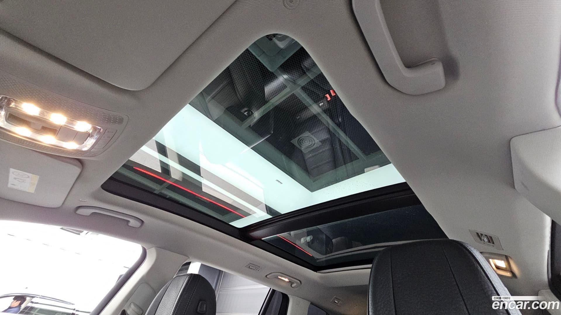 Main__Slider__Photo:GLS-Class Mercedes-Benz 2020.9-18