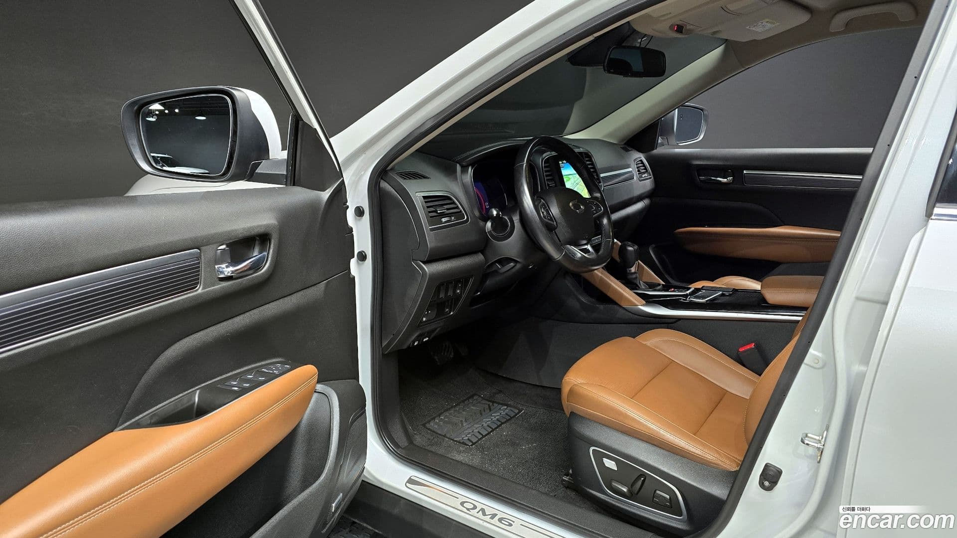 Main__Slider__Photo:QM6 Renault-KoreaSamsung 2021.11-10