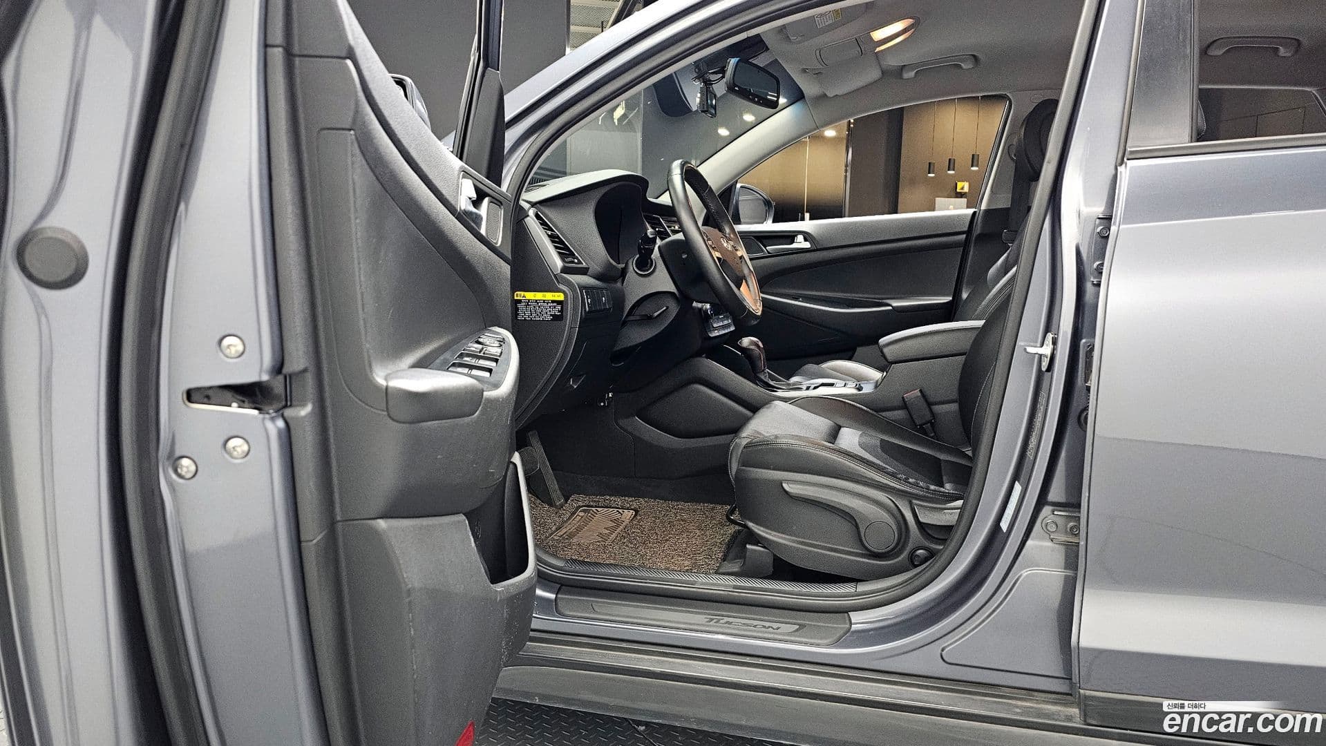 Main__Slider__Photo:Tucson Hyundai 2015.5-9