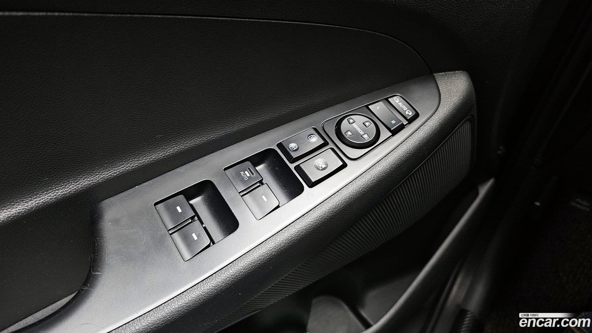 Main__Slider__Photo:Tucson Hyundai 2015.5-18