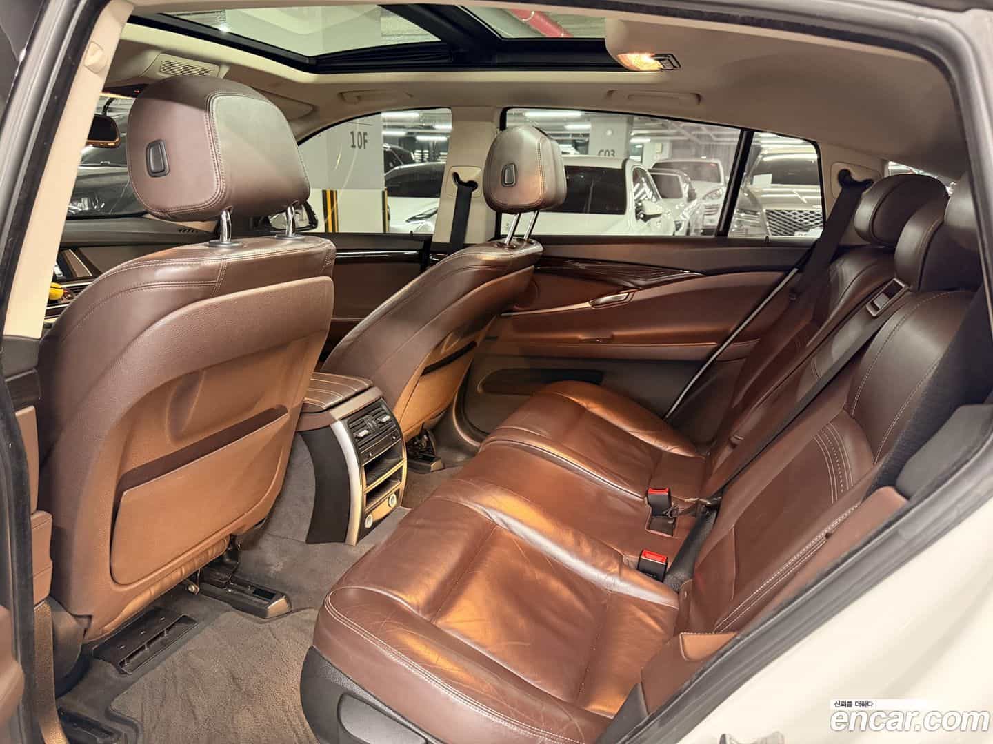 Gran Turismo BMW 2016.9-INNER-006