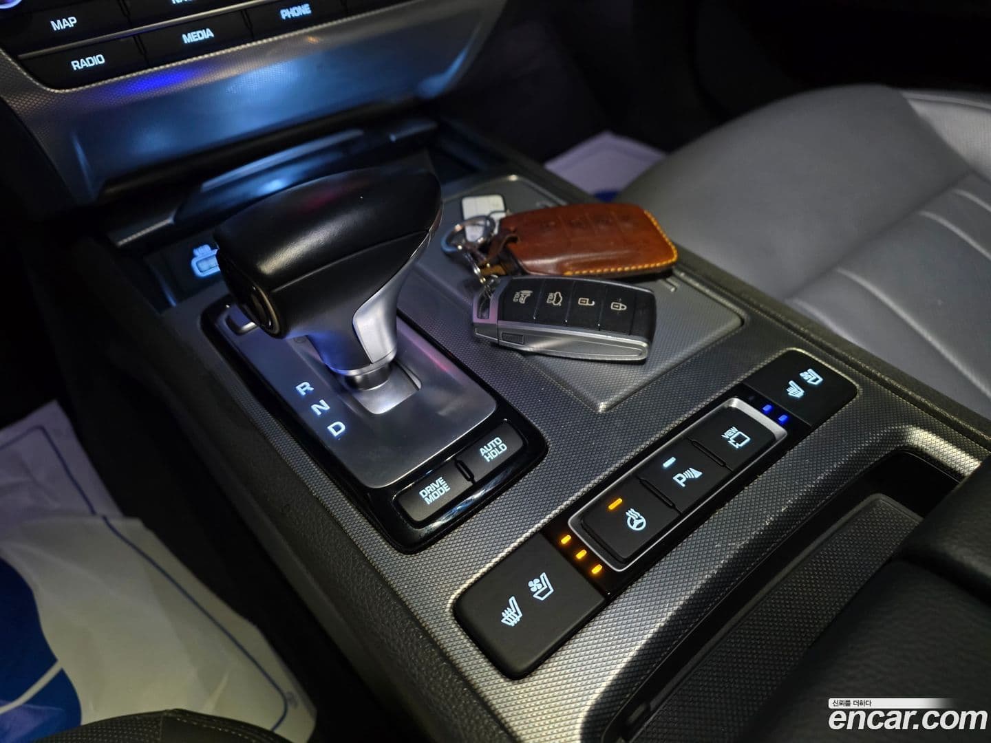 Main__Slider__Photo:G80 Genesis 2019.11-15