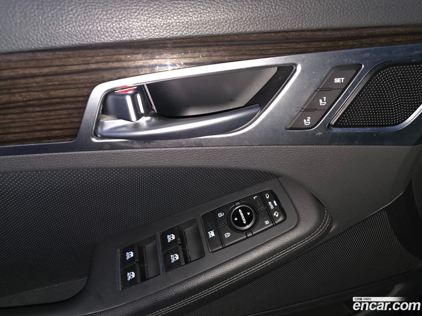 Main__Slider__Photo:G80 Genesis 2019.11-18