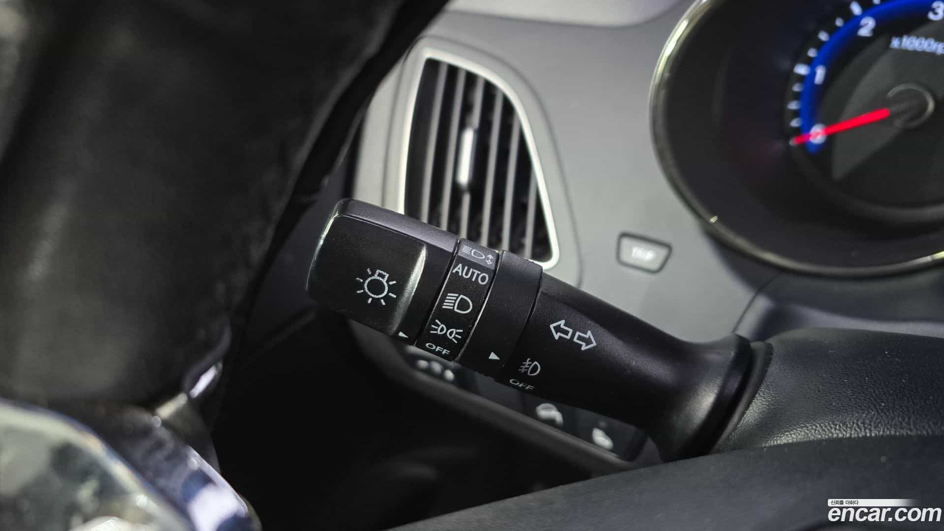 Tucson Hyundai 2012.6-OPTION-023