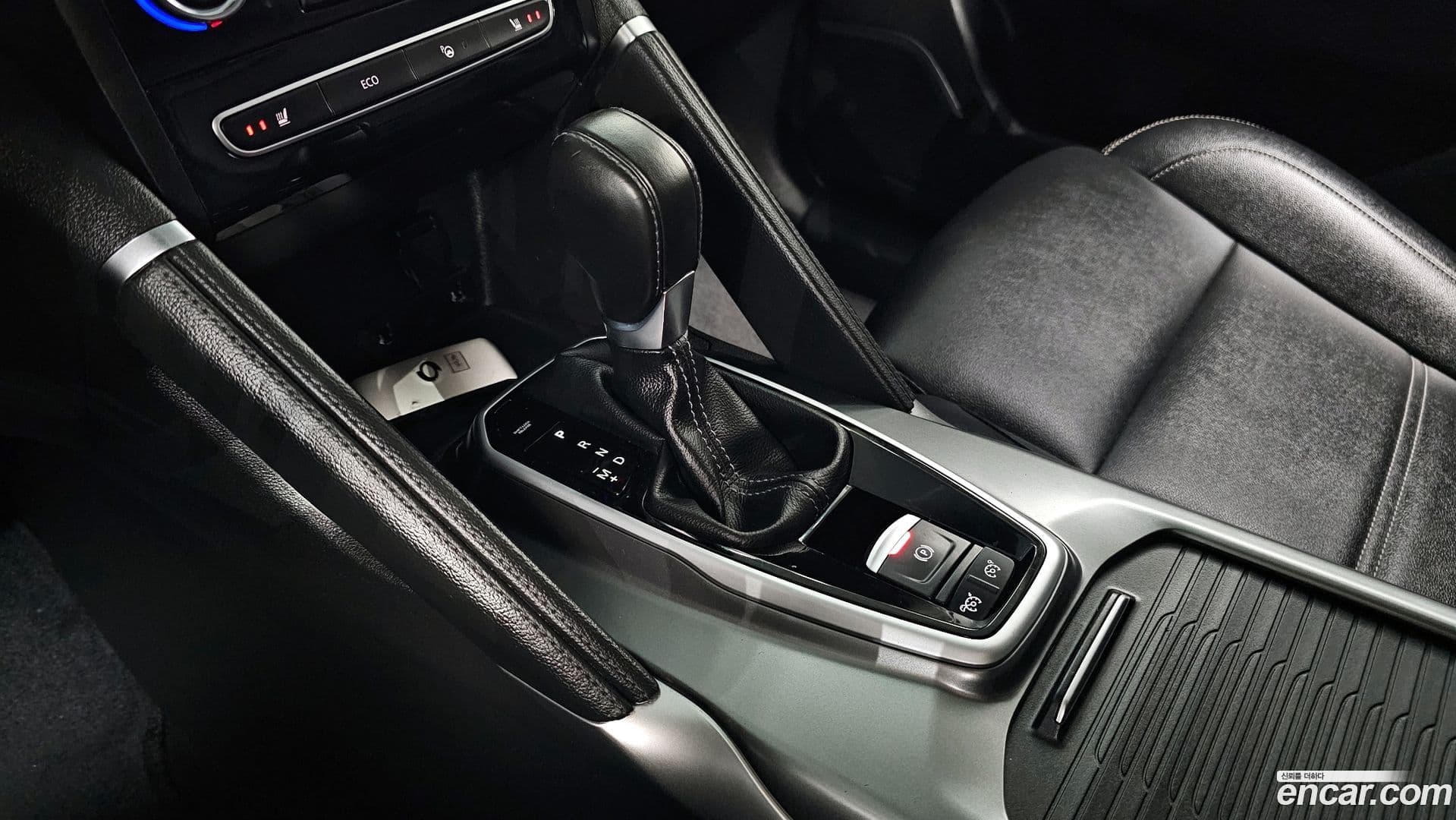 Main__Slider__Photo:QM6 Renault-KoreaSamsung 2022.6-8