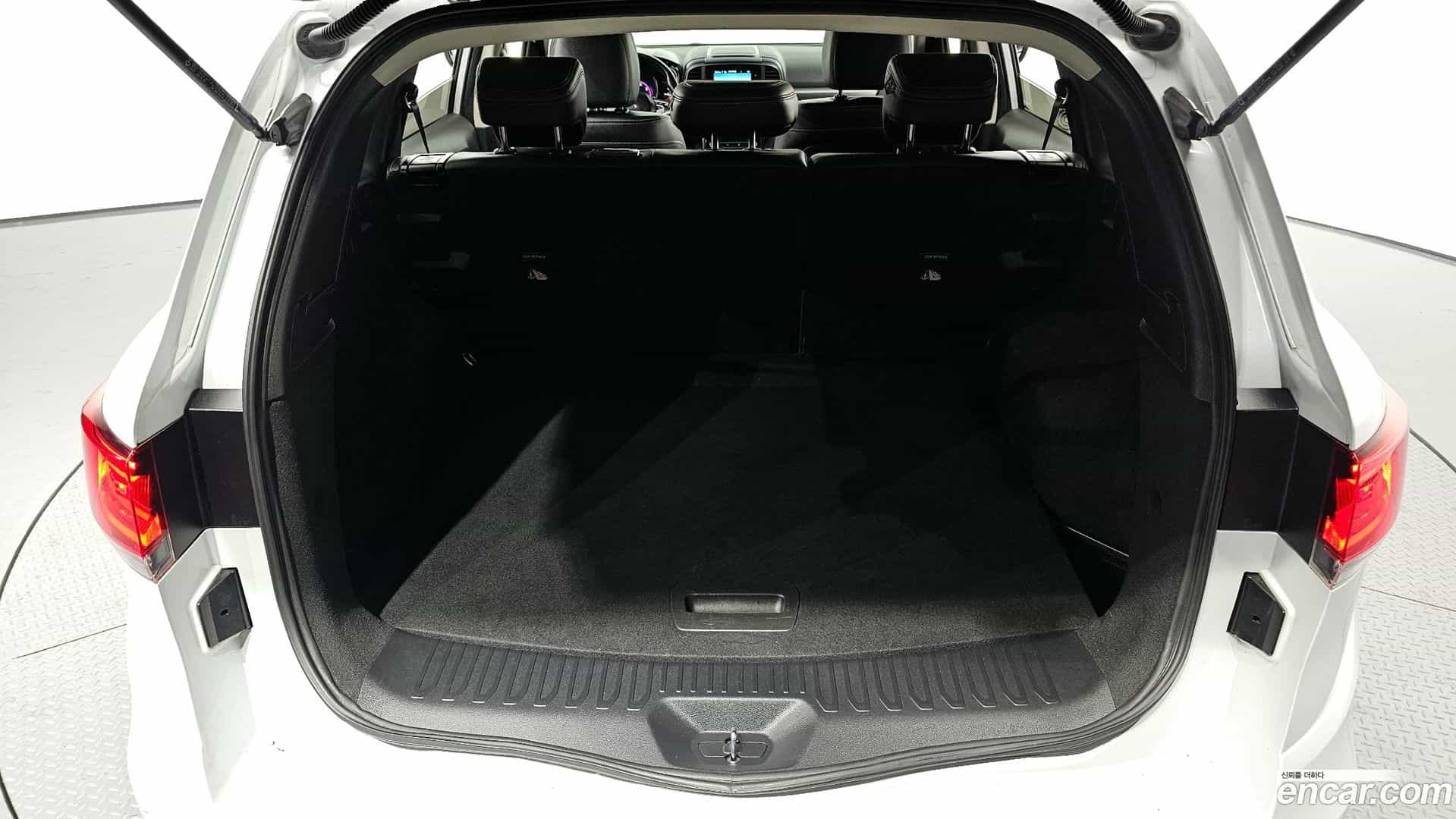 QM6 Renault-KoreaSamsung 2022.6-OPTION-024