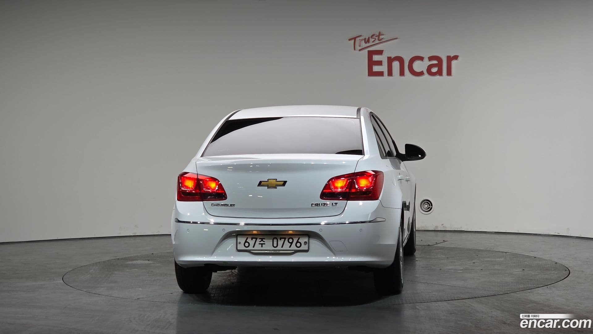 Main__Slider__Photo:Cruze ChevroletGMDaewoo 2016.3-3