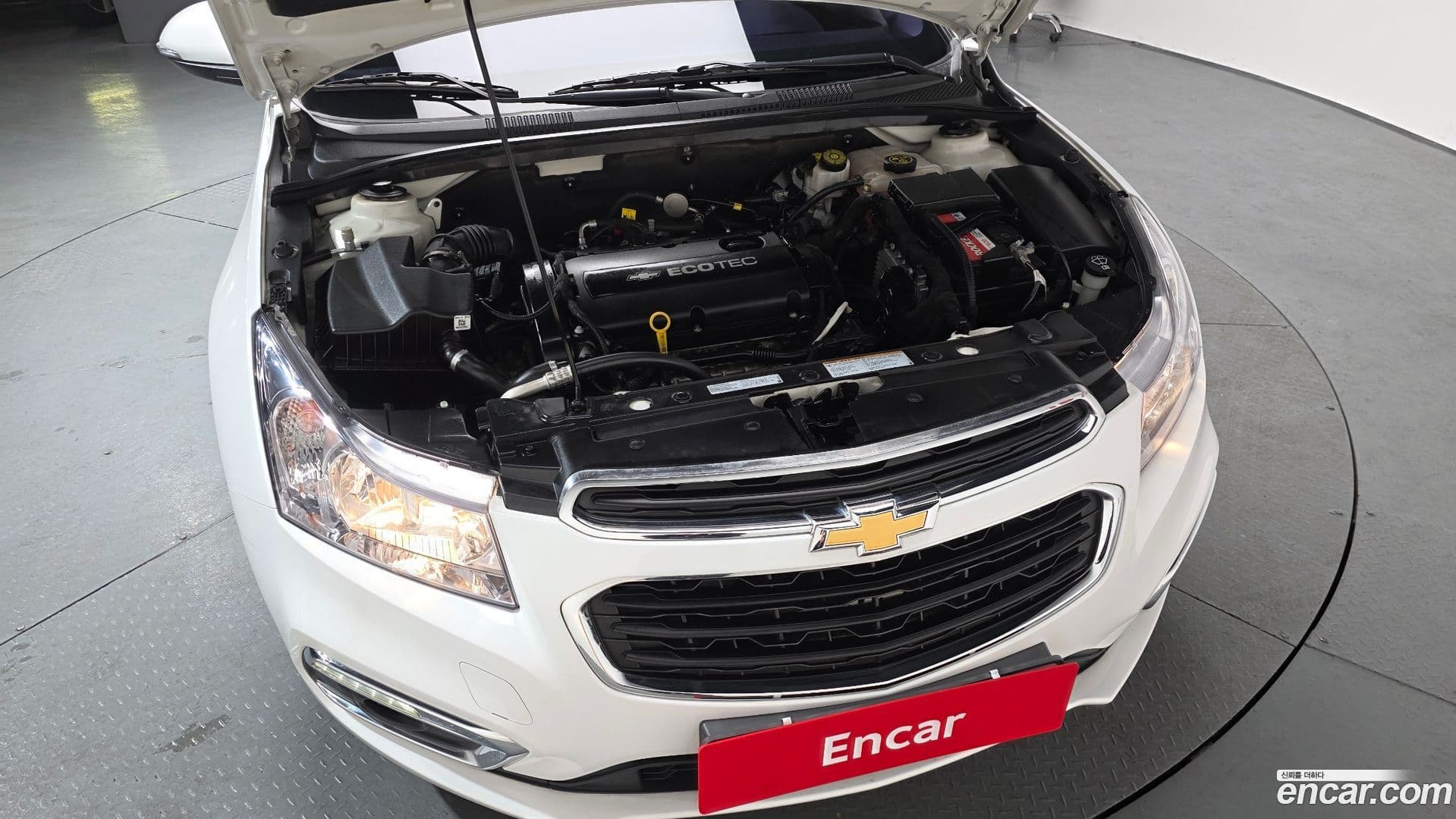 Main__Slider__Photo:Cruze ChevroletGMDaewoo 2016.3-5