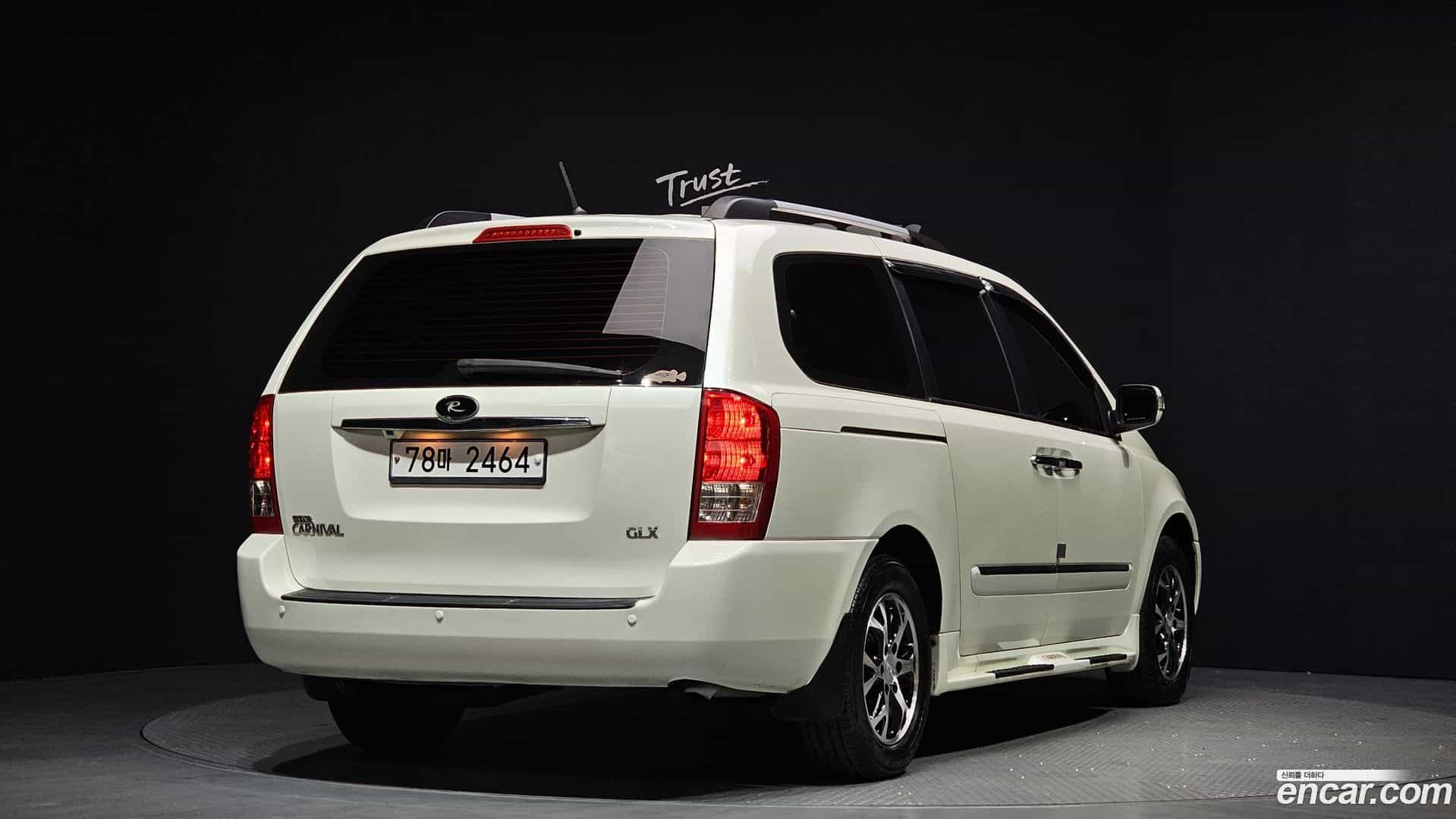 Canival Kia 2011.6-OUTER-002