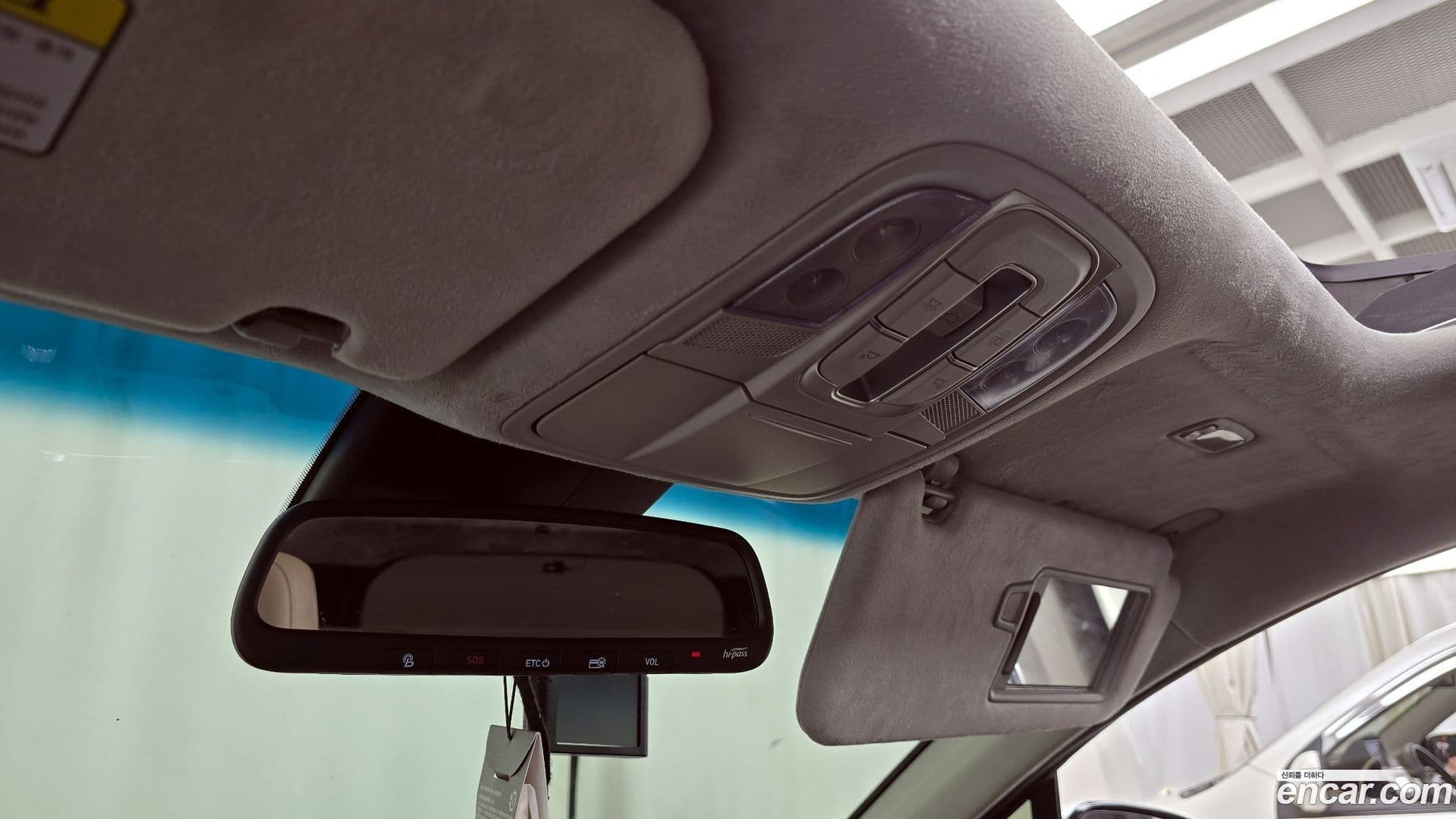 Main__Slider__Photo:Santafe Hyundai 2019.10-16