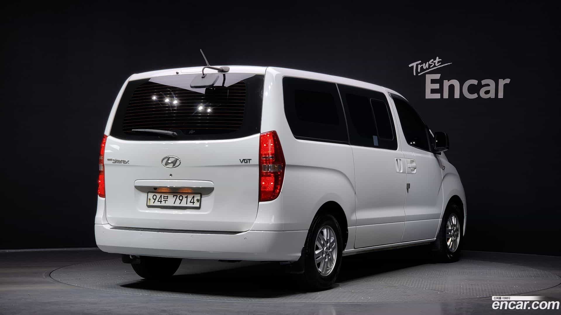 Starex Hyundai 2016.0-OUTER-002