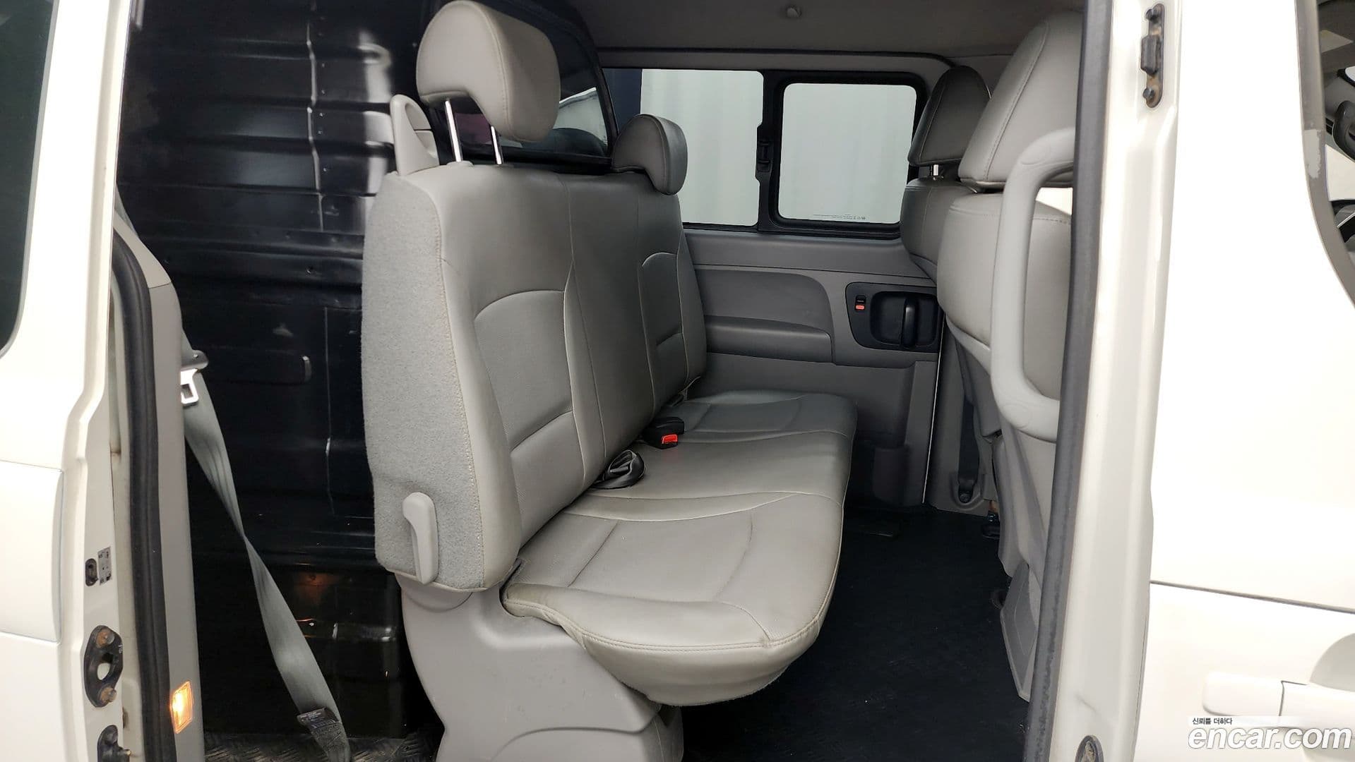 Main__Slider__Photo:Starex Hyundai 2016.0-11