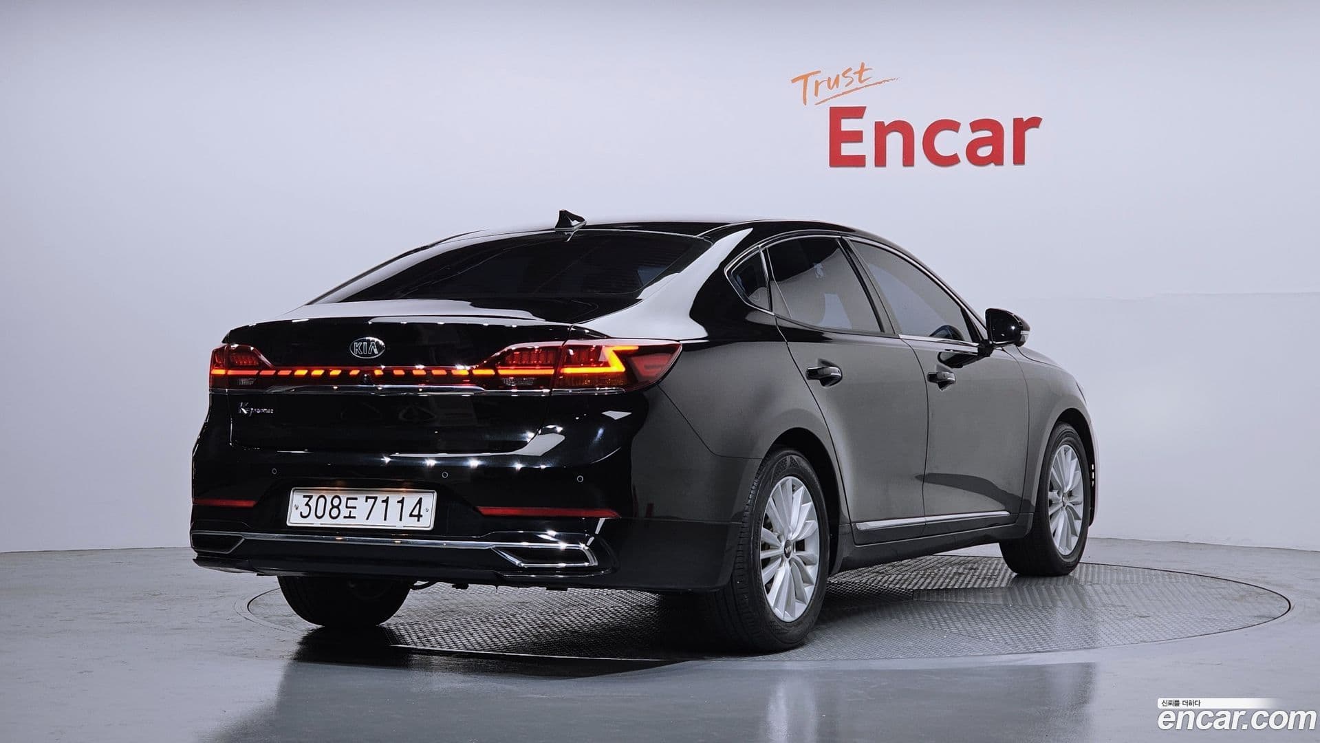 Main__Slider__Photo:K7 Kia 2020.2-1