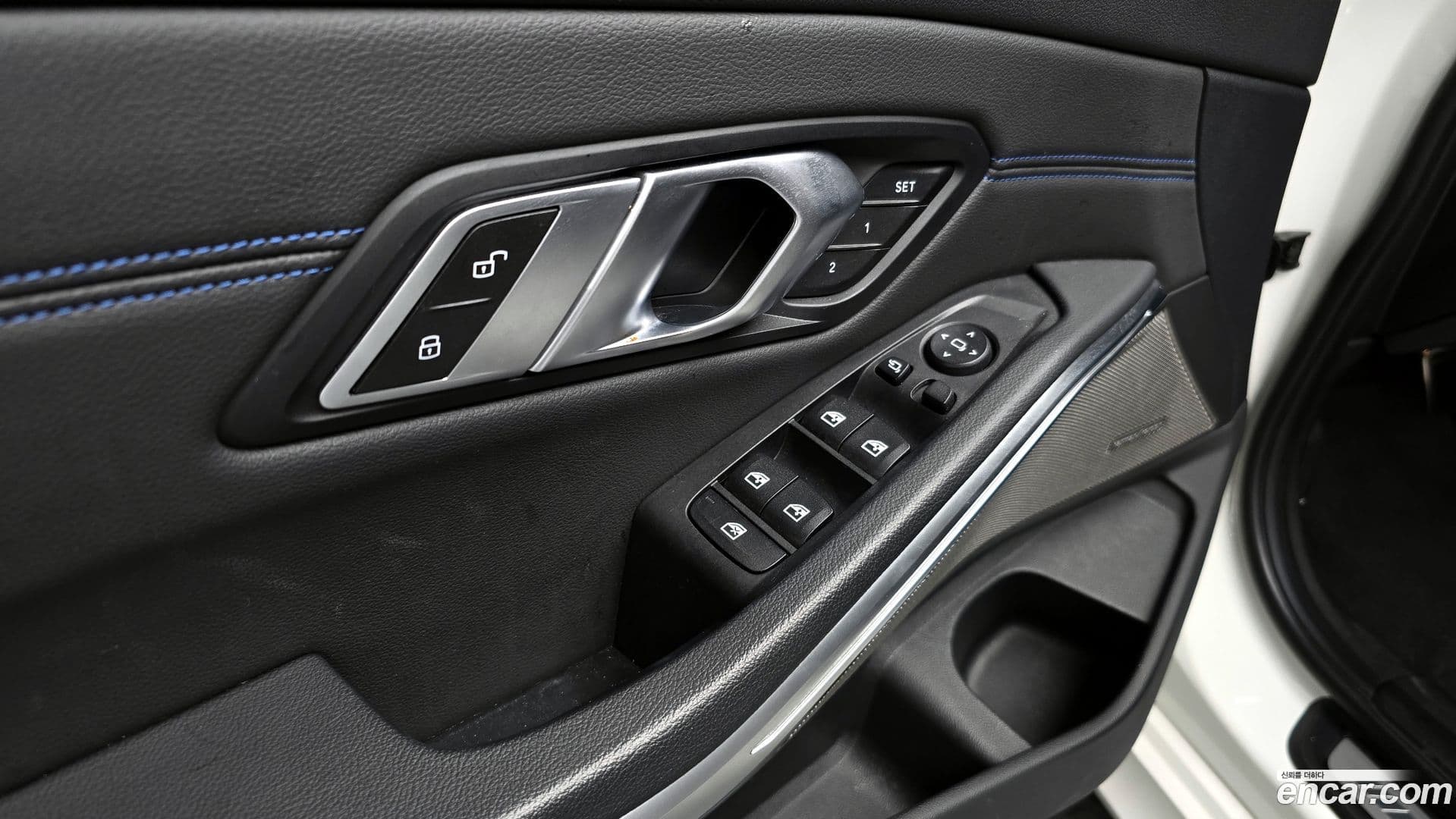 Main__Slider__Photo:3-Series BMW 2020.8-18