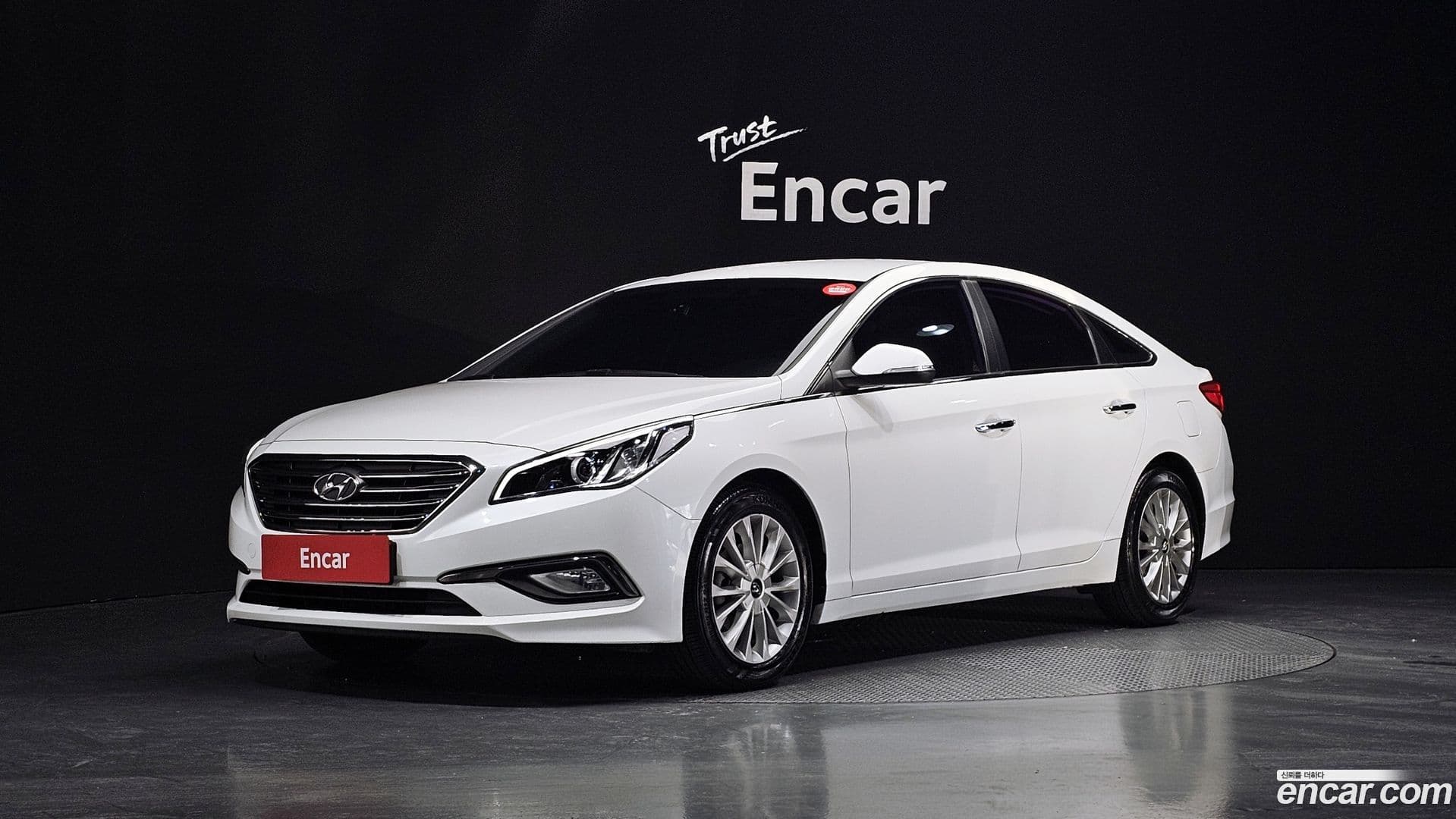 Main__Slider__Photo:Sonata Hyundai 2015.4-0