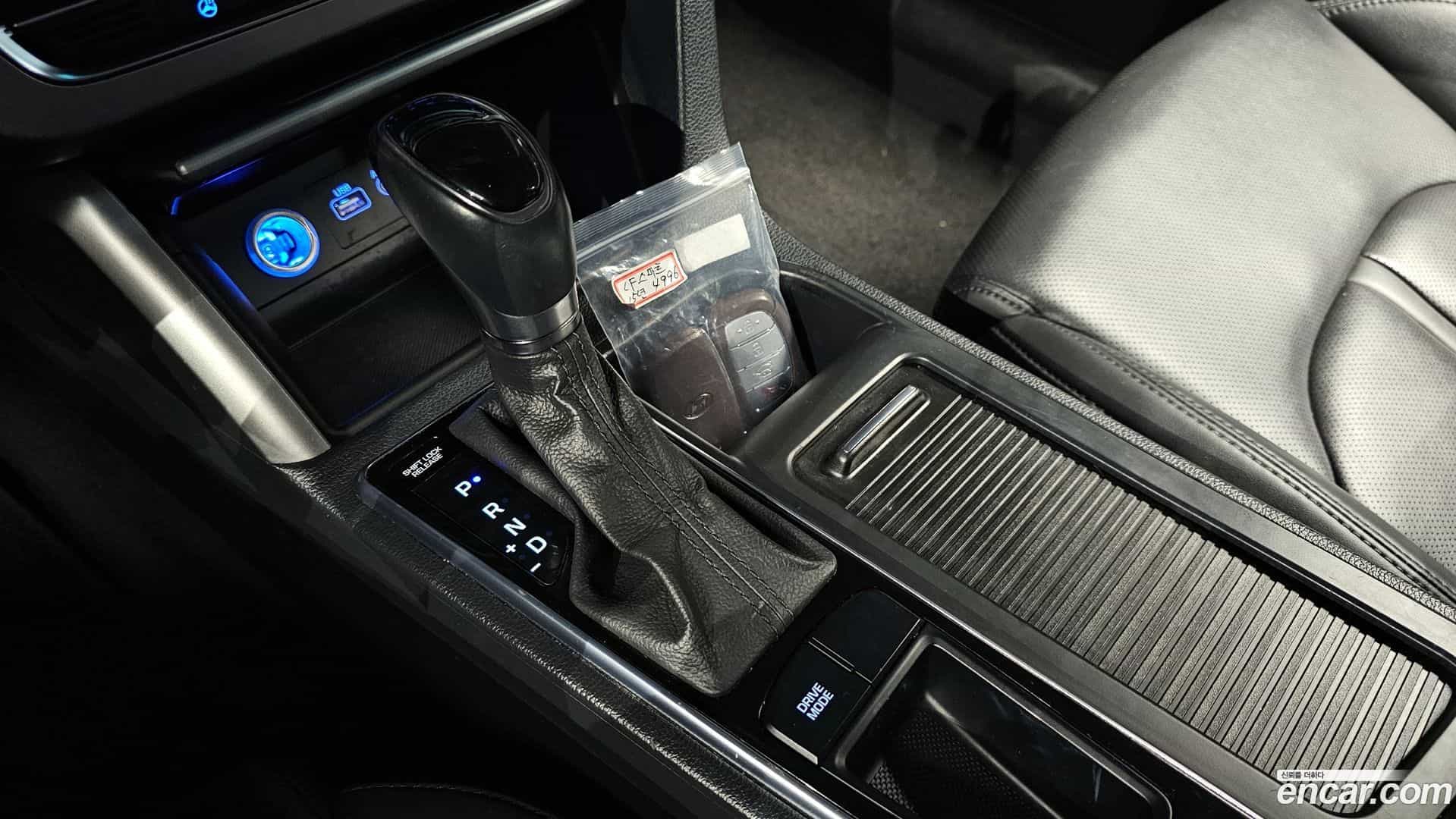 Sonata Hyundai 2015.4-INNER-009