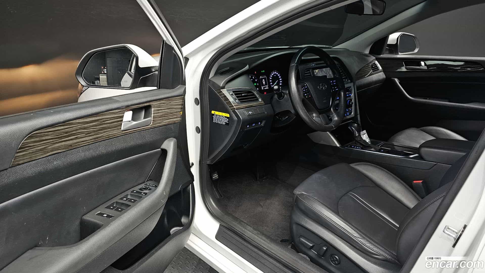 Sonata Hyundai 2015.4-OPTION-015