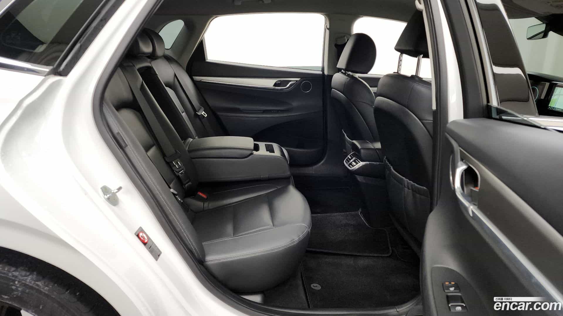 Grandeur Hyundai 2022.3-OPTION-016