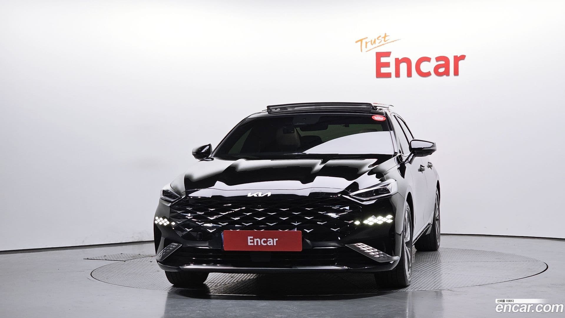 Main__Slider__Photo:K8 Kia 2021.10-2