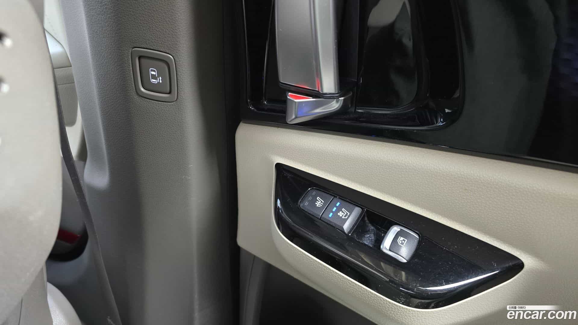 Canival Kia 2022.5-OPTION-023