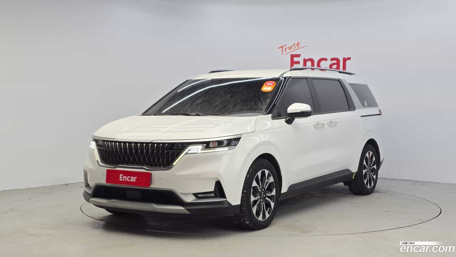 Canival Kia 2022.11-OUTER-001