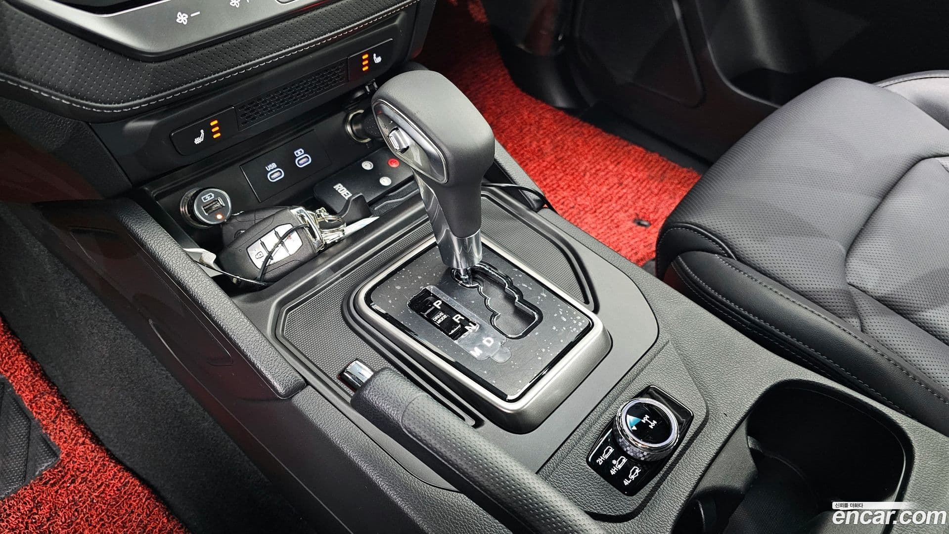 Main__Slider__Photo:Rexton KG_Mobility_Ssangyong 2024.6-8