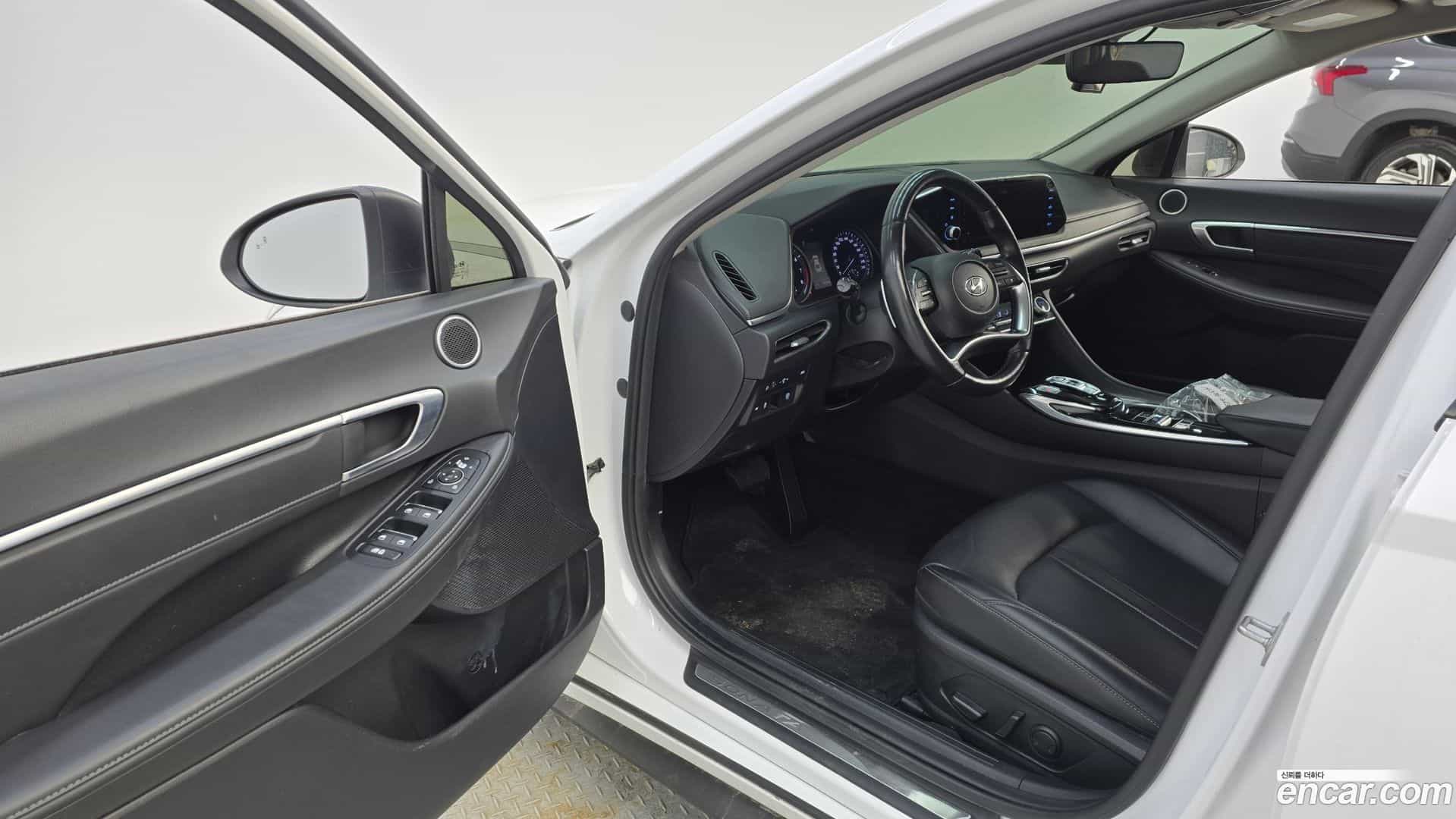 Sonata Hyundai 2022.11-INNER-010