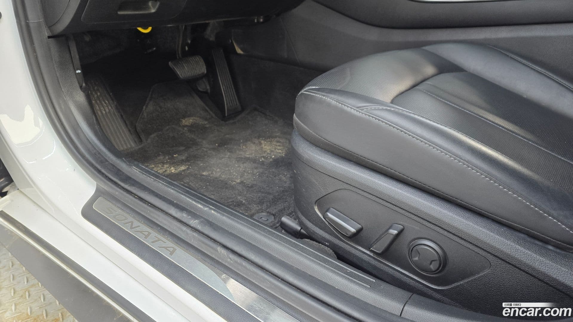 Main__Slider__Photo:Sonata Hyundai 2022.11-18