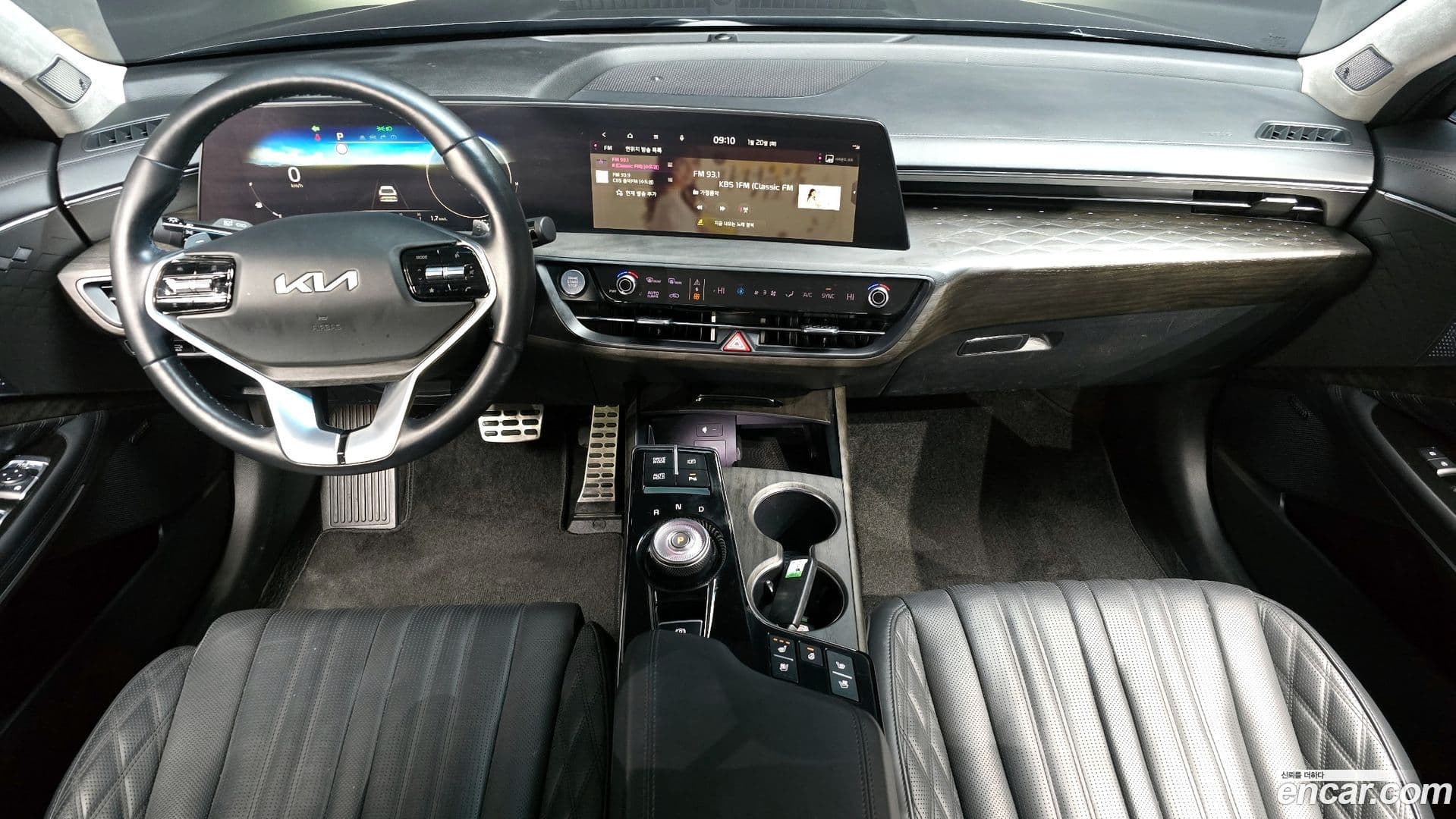 Main__Slider__Photo:K8 Kia 2022.10-6