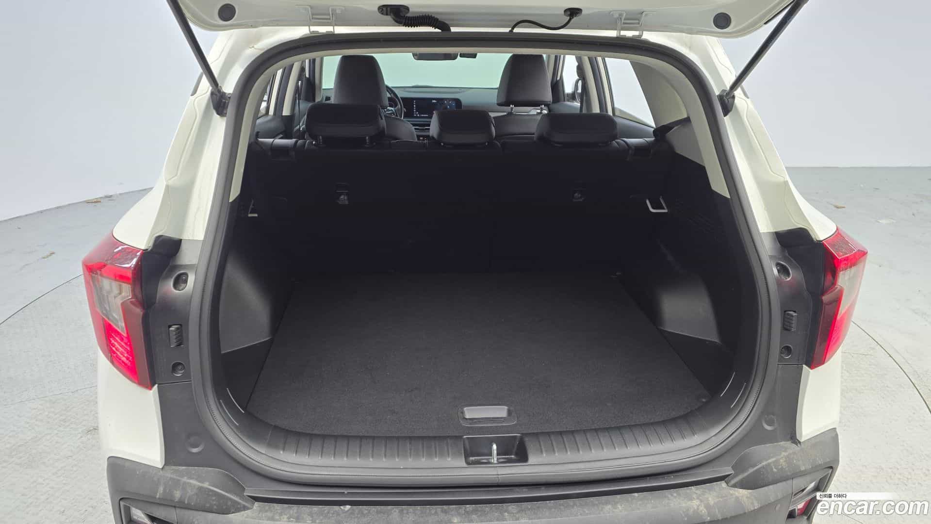 Seltos Kia 2023.6-OPTION-024